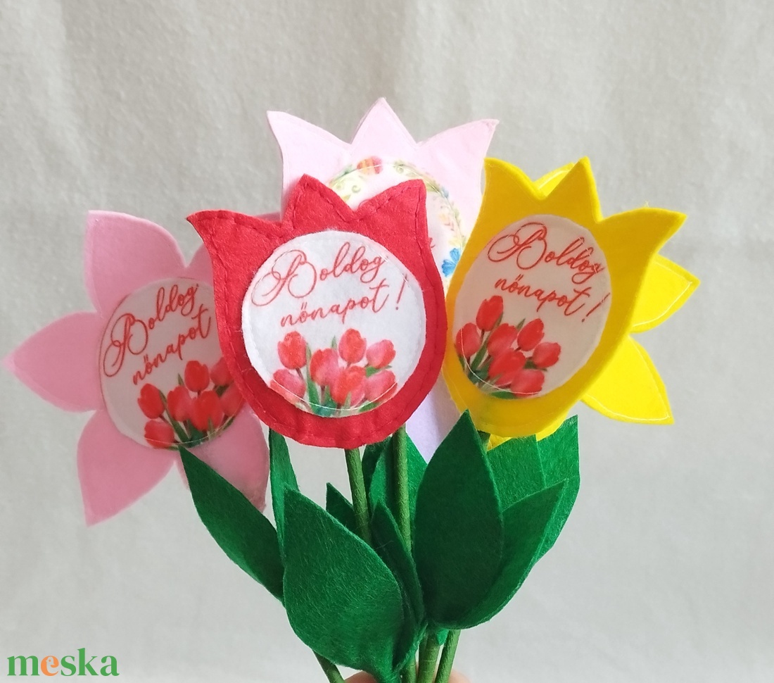 Filc nőnapi virágok  - otthon & életmód - dekoráció - Meska.hu