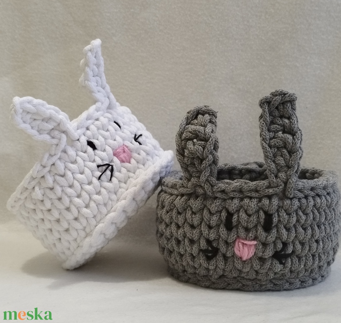 Horgolt nyuszi tároló  - otthon & életmód - tárolás & rendszerezés - fali tároló - Meska.hu