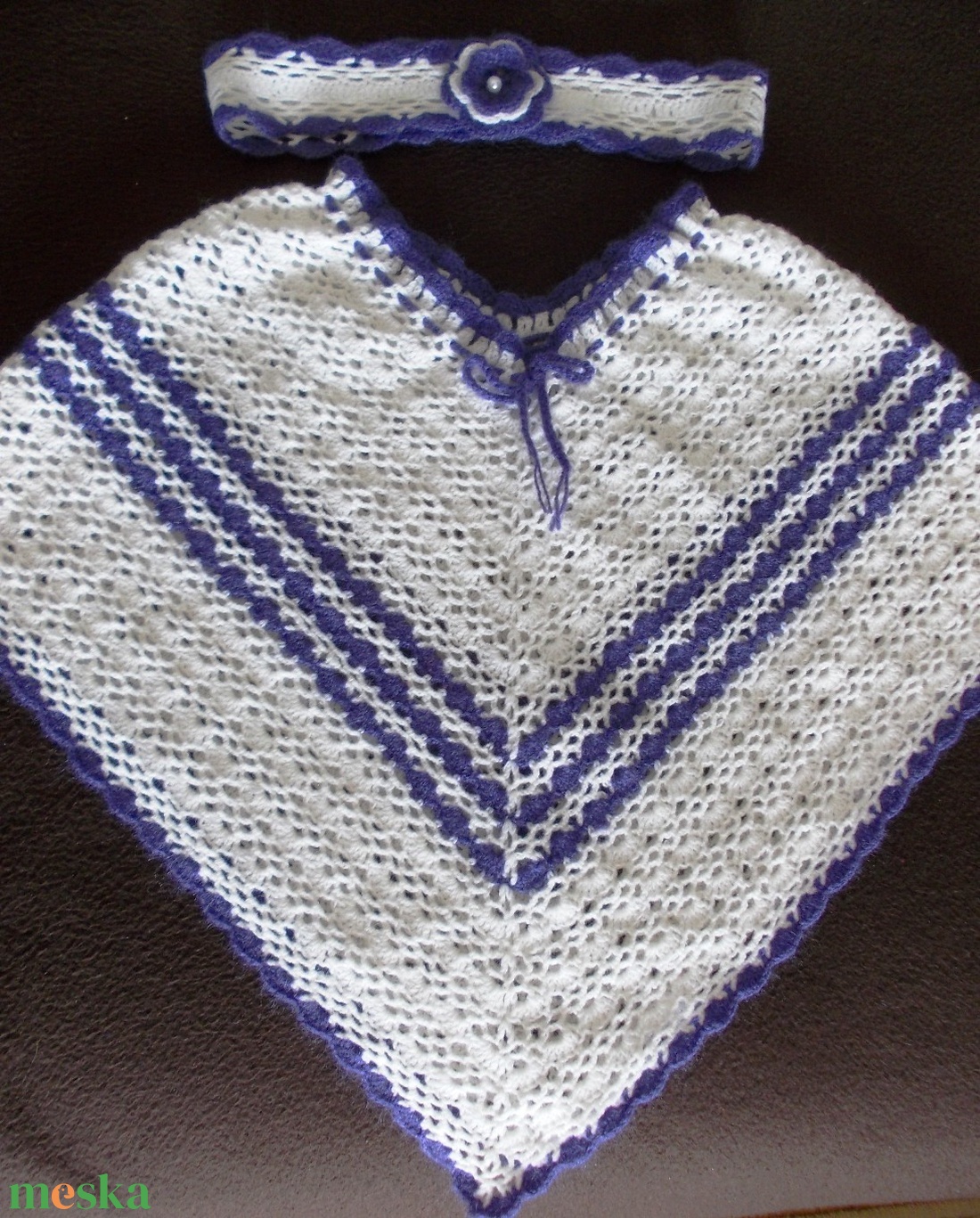 Horgolt kislány poncsó hajpánttal  - baba - mama - babaruházat - baba ruhák - Meska.hu