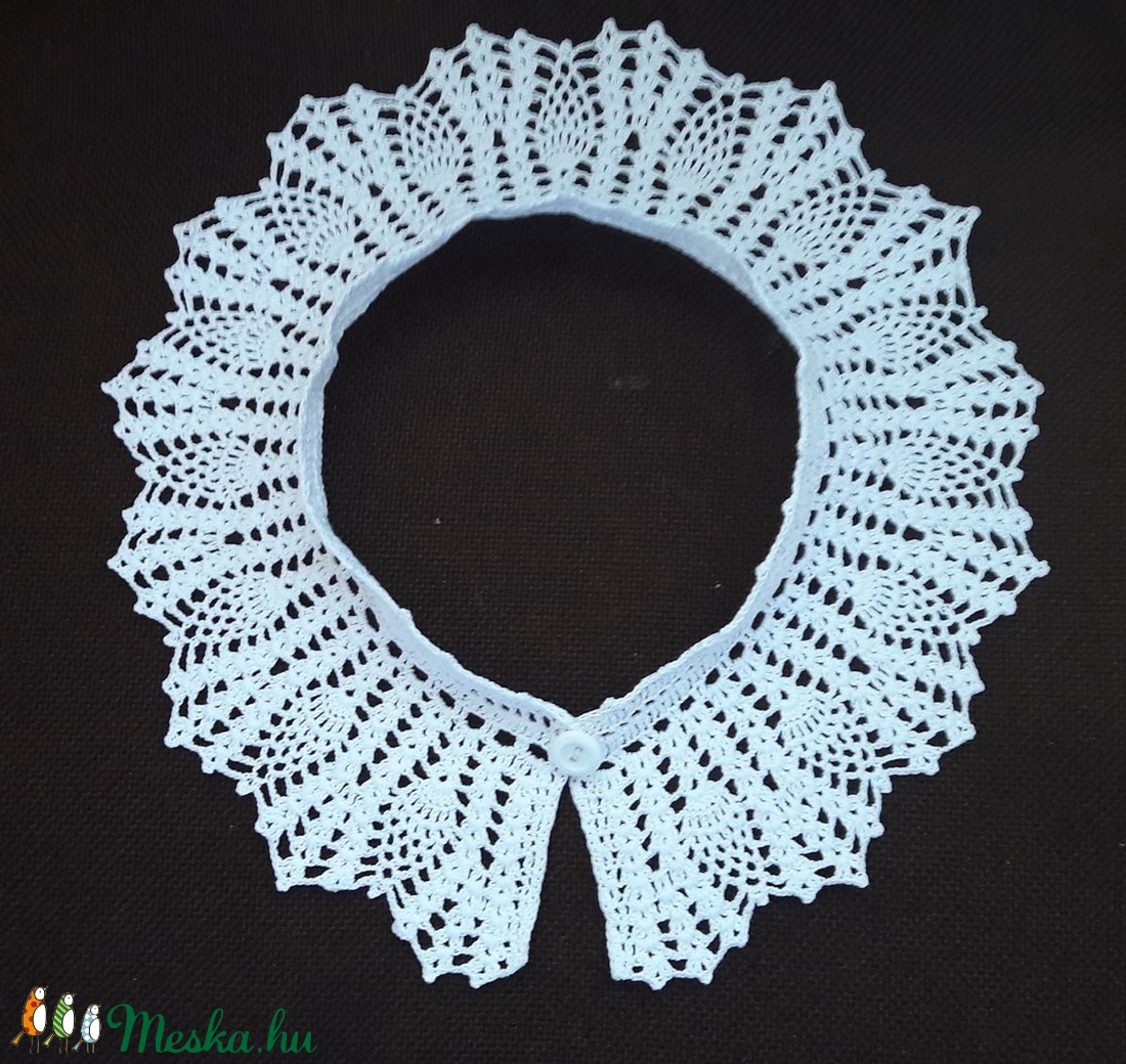 Horgolt gallér ananász mintával - ruha & divat - női ruha - póló, felső - Meska.hu