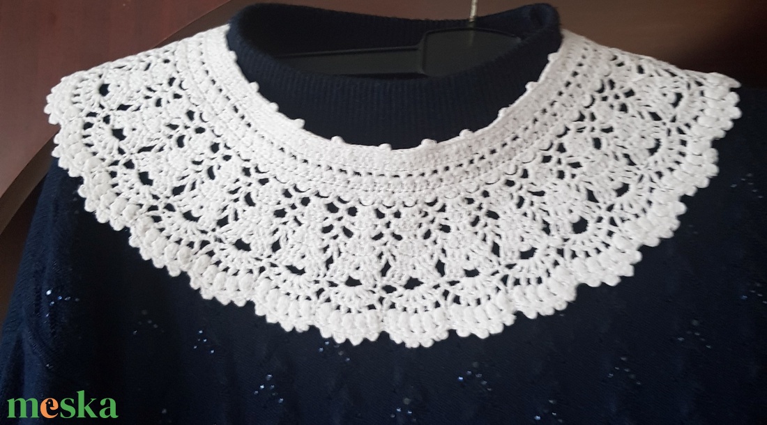 Csipke mintás horgolt gallér fehér - ruha & divat - öv & övcsat - egyéb kellék - Meska.hu