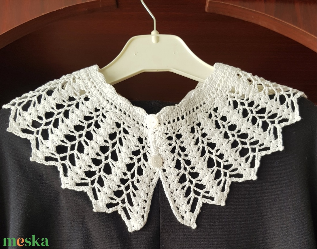 Horgolt fehér csipkegallér - ékszer - nyaklánc - nyakpánt, gallér - Meska.hu