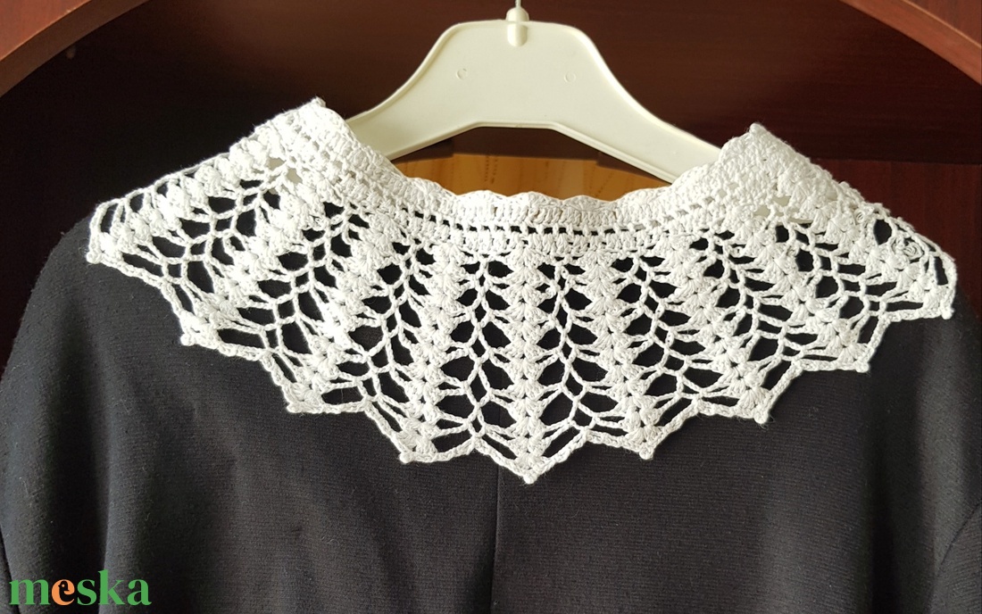 Horgolt fehér csipkegallér - ékszer - nyaklánc - nyakpánt, gallér - Meska.hu