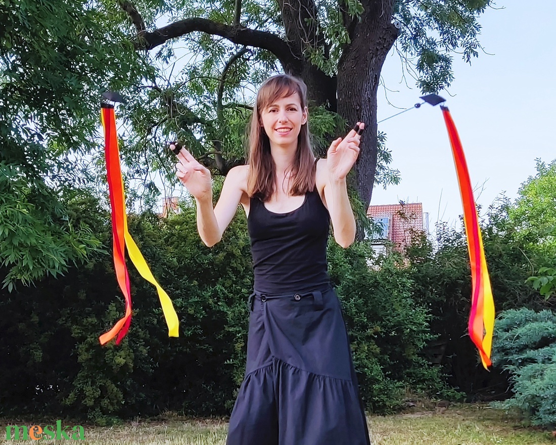 Kézműves Meteor/ Poi cserélhető szalagos  (150cm-es magasságtól) - játék & sport - készségfejlesztő és logikai játék - montessori szivárvány, waldorf játékok - Meska.hu