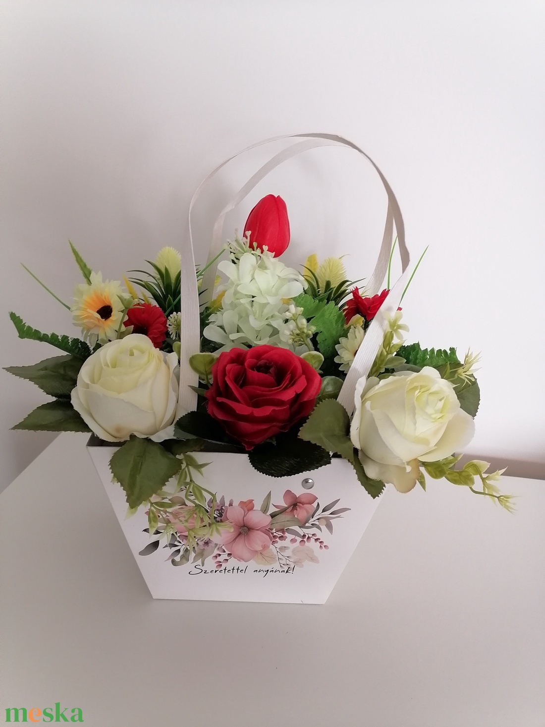 Ajándék táska - otthon & életmód - virágdekoráció - virágok - virágbox - Meska.hu