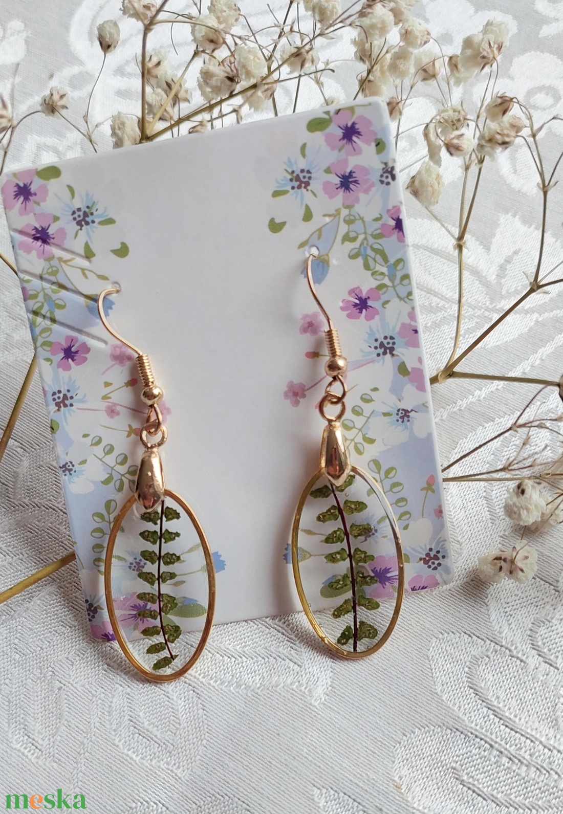 Páfránylevél gyanta ékszer. Természetes csüngő fülbevaló.  - ékszer - fülbevaló - lógó fülbevaló - Meska.hu