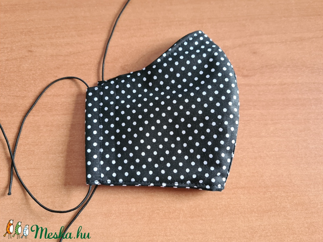 Fekete alapon fehér pöttyös mosható pamut maszk - női - női - Meska.hu