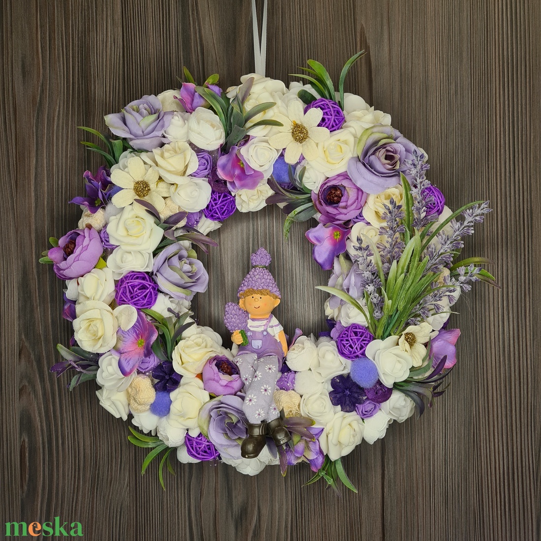 Tavaszi levendulás kopogtató - otthon & életmód - dekoráció - ajtó- és ablak dekoráció - ajtódísz & kopogtató - Meska.hu