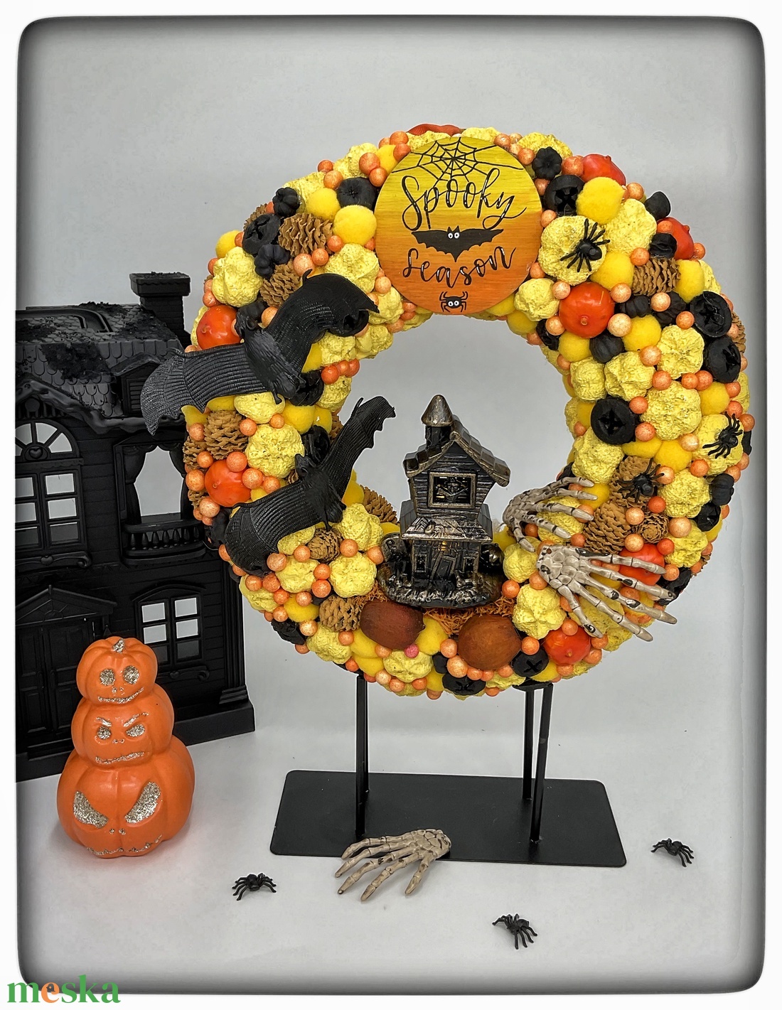 Kiárusítás Halloween kopogtató világító szellemházzal - otthon & életmód - dekoráció - halloween - halloweeni ajtódíszek és ablakdíszek - Meska.hu Kiárusítás Halloween kopogtató világító szellemházzal - otthon & életmód - dekoráció - halloween - halloweeni ajtódíszek és ablakdíszek - Meska.hu