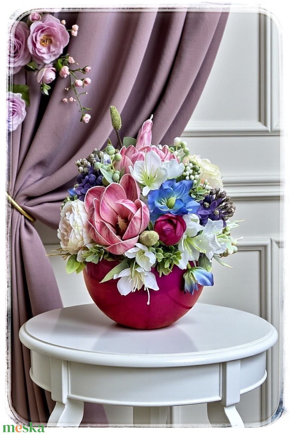 Tavaszi asztaldísz vegyes virágokkal ciklámen gömb kaspóban - otthon & életmód - virágdekoráció - virágdíszek - asztali virágdísz - Meska.hu