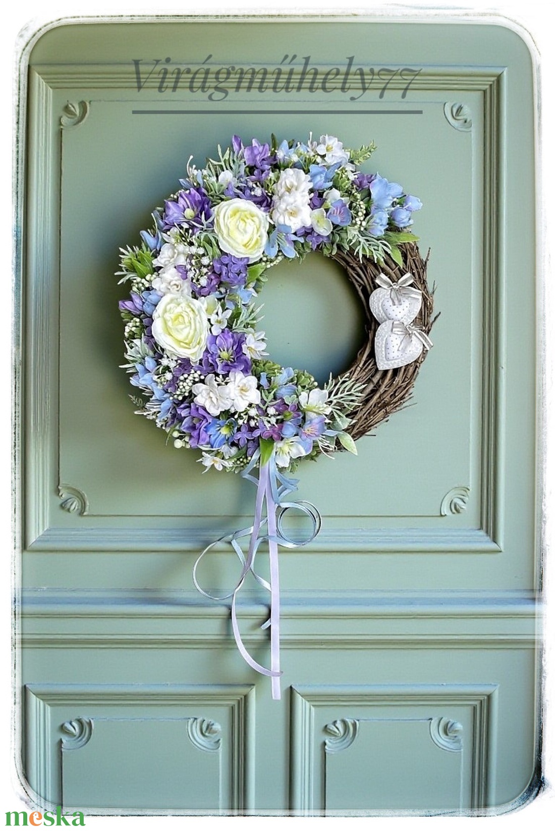 Bridgerton stílusban készült tavaszi kopogtató  - otthon & életmód - virágdekoráció - virágdíszek - dekor koszorúk, kopogtatók - Meska.hu