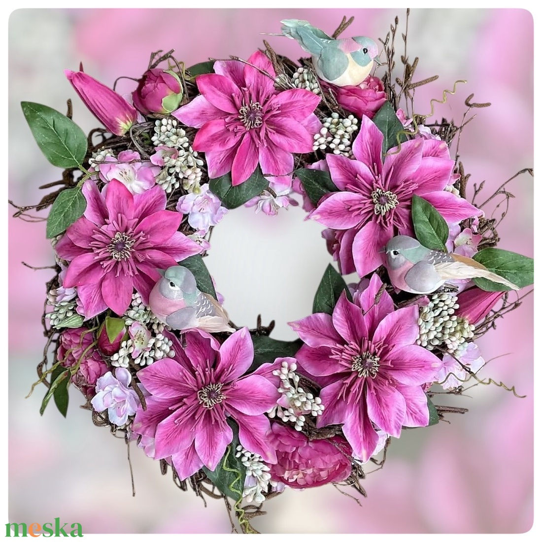 Klematisz kopogtató madárkákkal - otthon & életmód - virágdekoráció - virágdíszek - dekor koszorúk, kopogtatók - Meska.hu