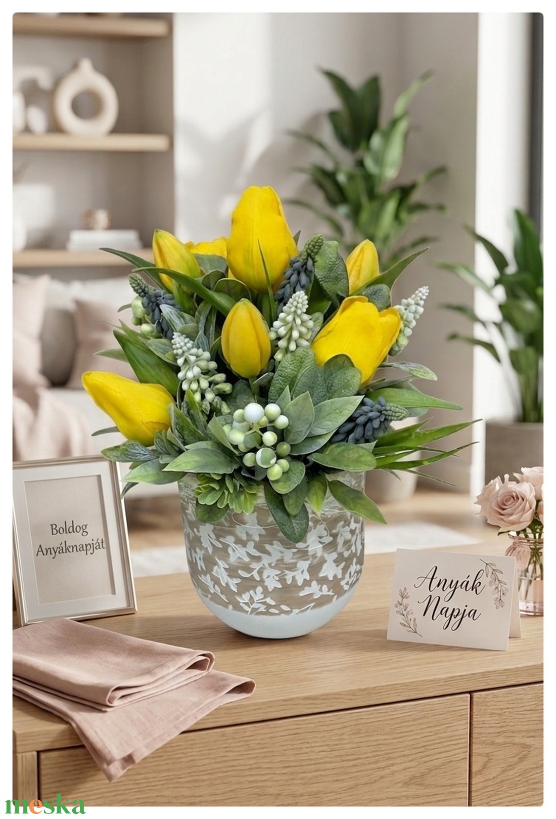 Élethű tavaszi tulipáncsokor - otthon & életmód - virágdekoráció - virágdíszek - virágdísz kaspóban - Meska.hu