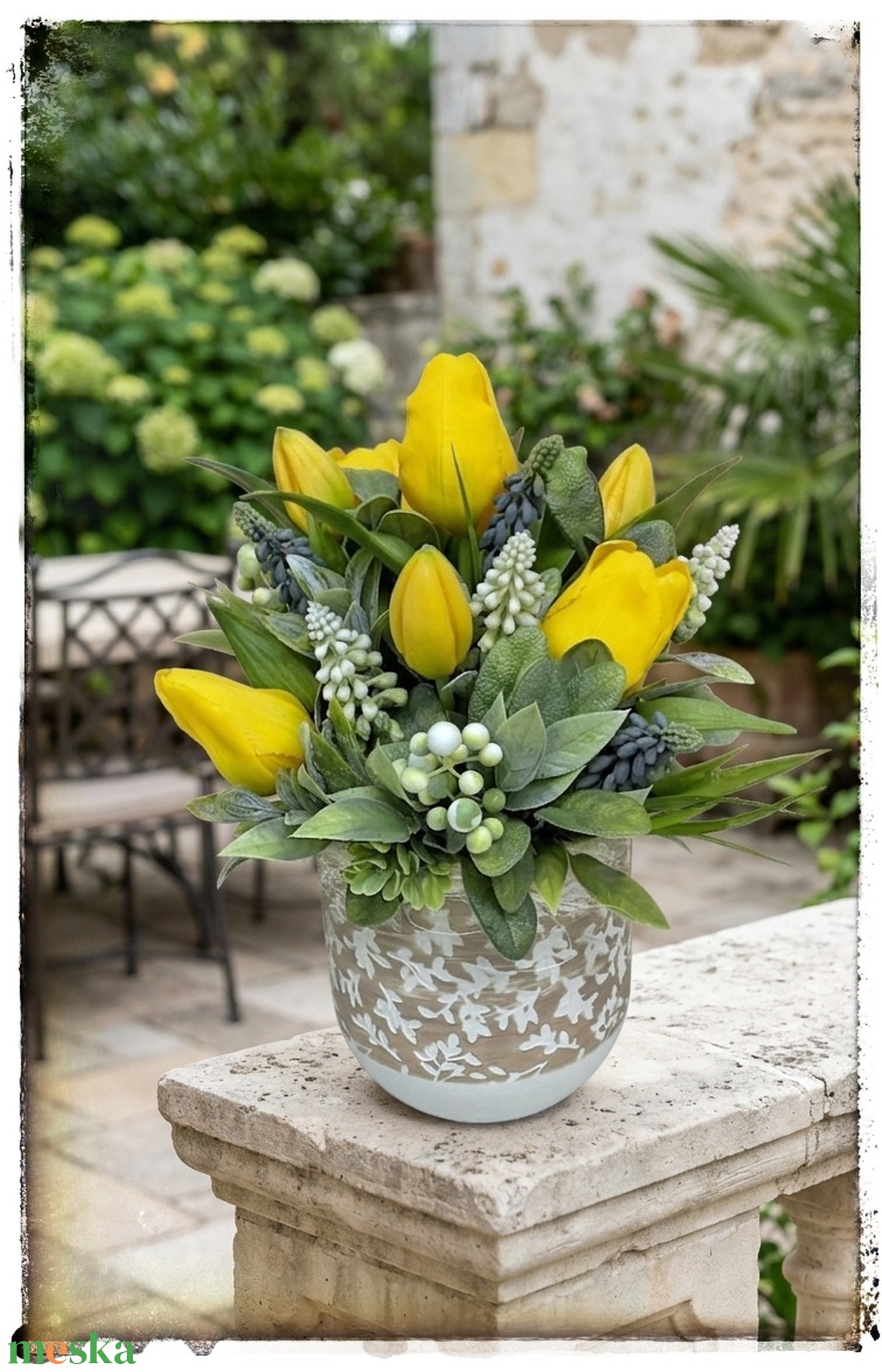 Élethű tavaszi tulipáncsokor - otthon & életmód - virágdekoráció - virágdíszek - virágdísz kaspóban - Meska.hu