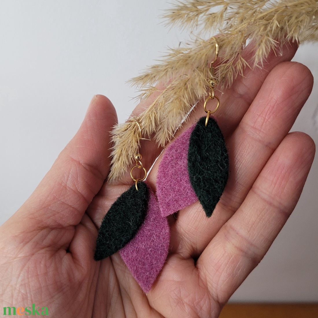 Hajnallevelek aromafülbevaló - mályva, s.zöld - ékszer - fülbevaló - lógó fülbevaló - Meska.hu