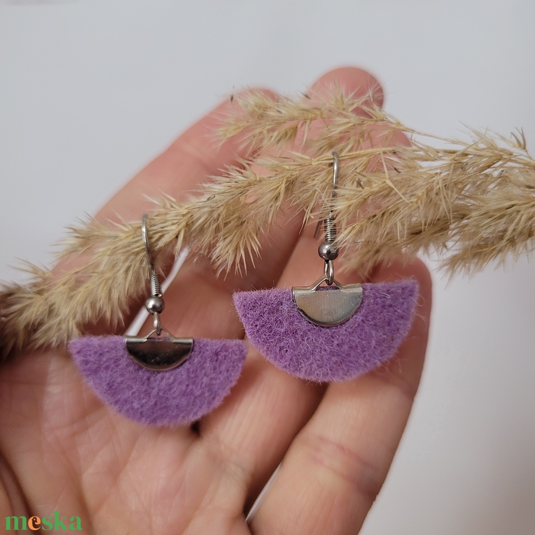 Holdszirmok aromafülbevaló, világos lila - ékszer - fülbevaló - lógó fülbevaló - Meska.hu