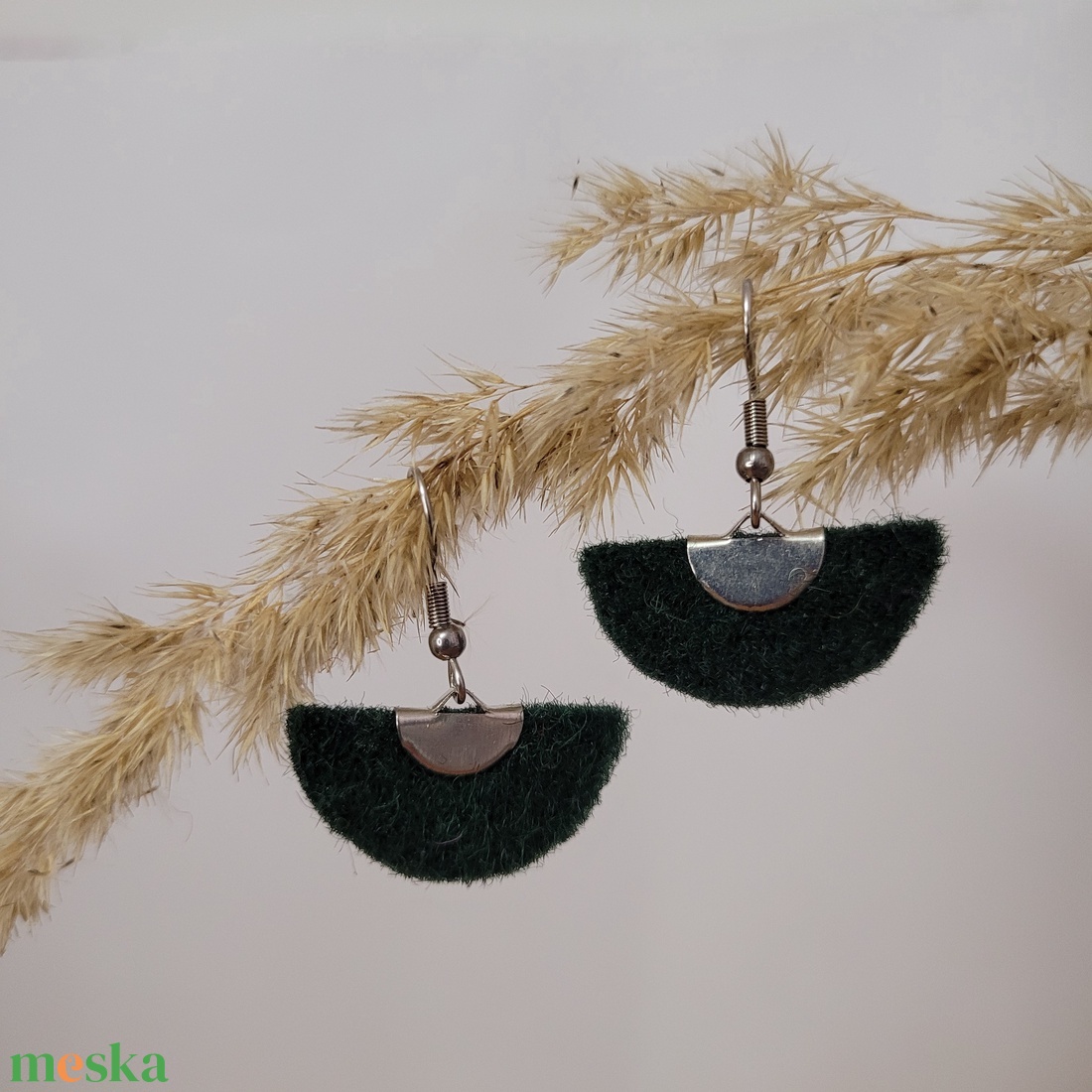 Holdszirmok aromafülbevaló, sötétzöld - ékszer - fülbevaló - lógó fülbevaló - Meska.hu