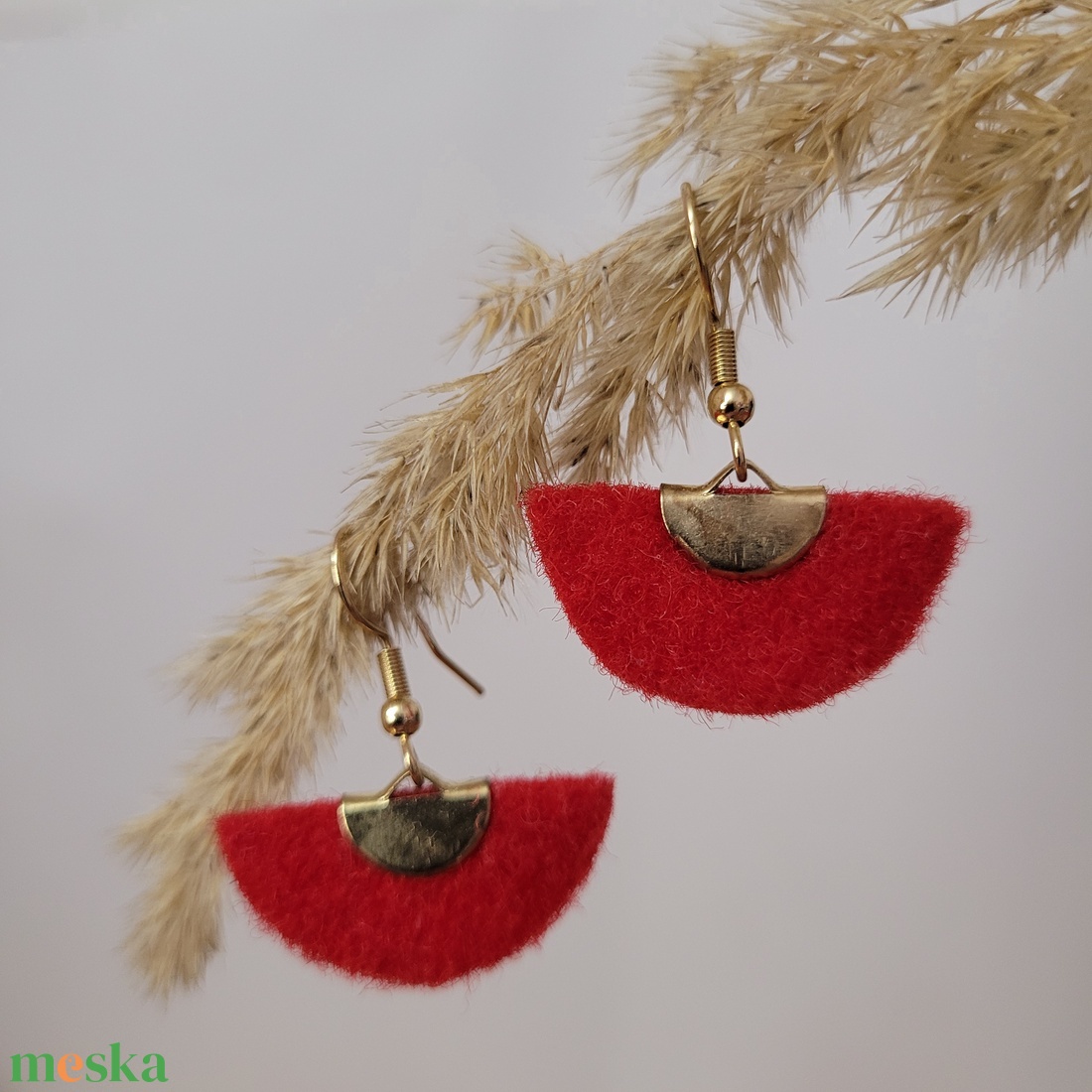 Holdszirmok aromafülbevaló - piros - ékszer - fülbevaló - lógó fülbevaló - Meska.hu