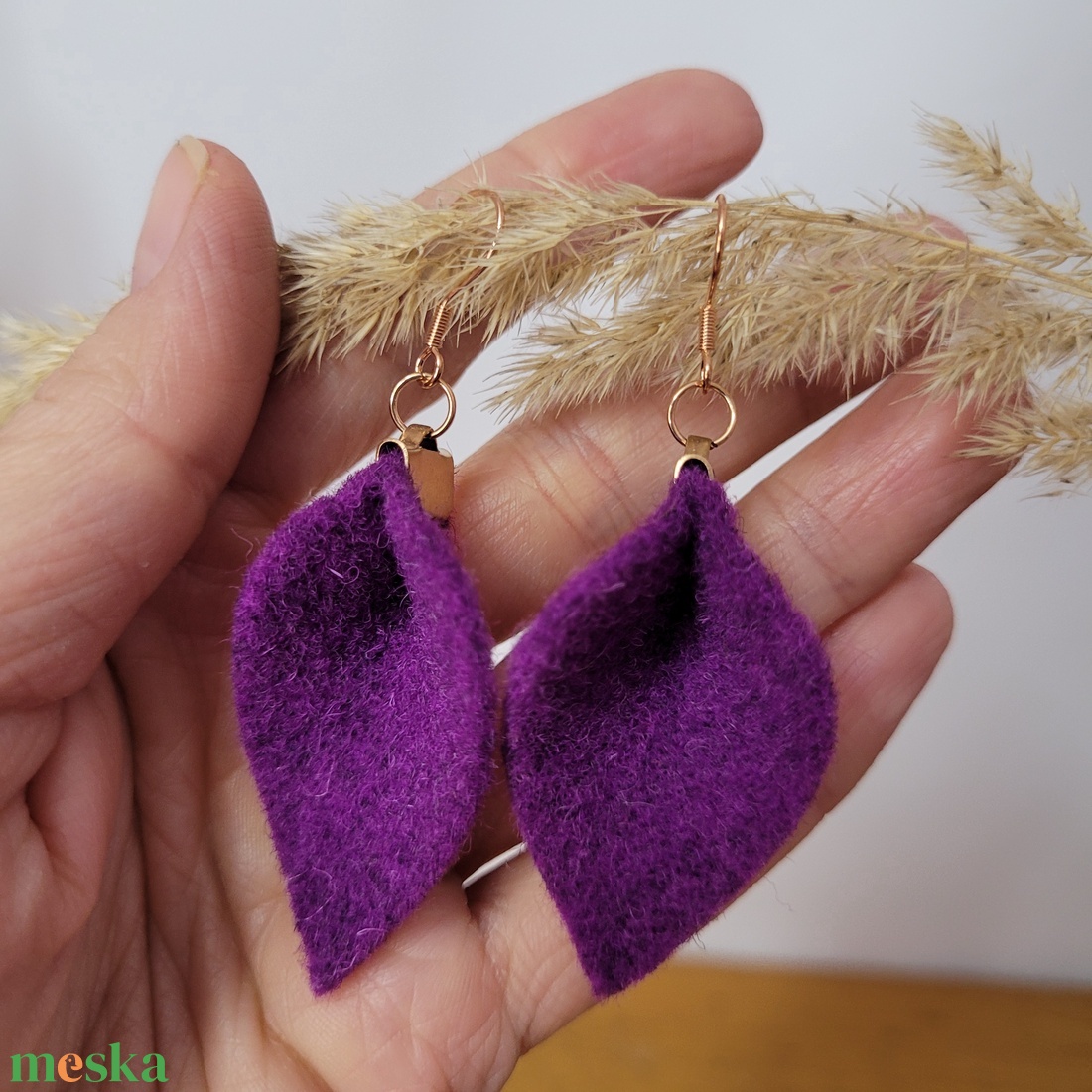 Tündérlevél aromafülbevaló- lila -rozéarany - ékszer - fülbevaló - lógó fülbevaló - Meska.hu