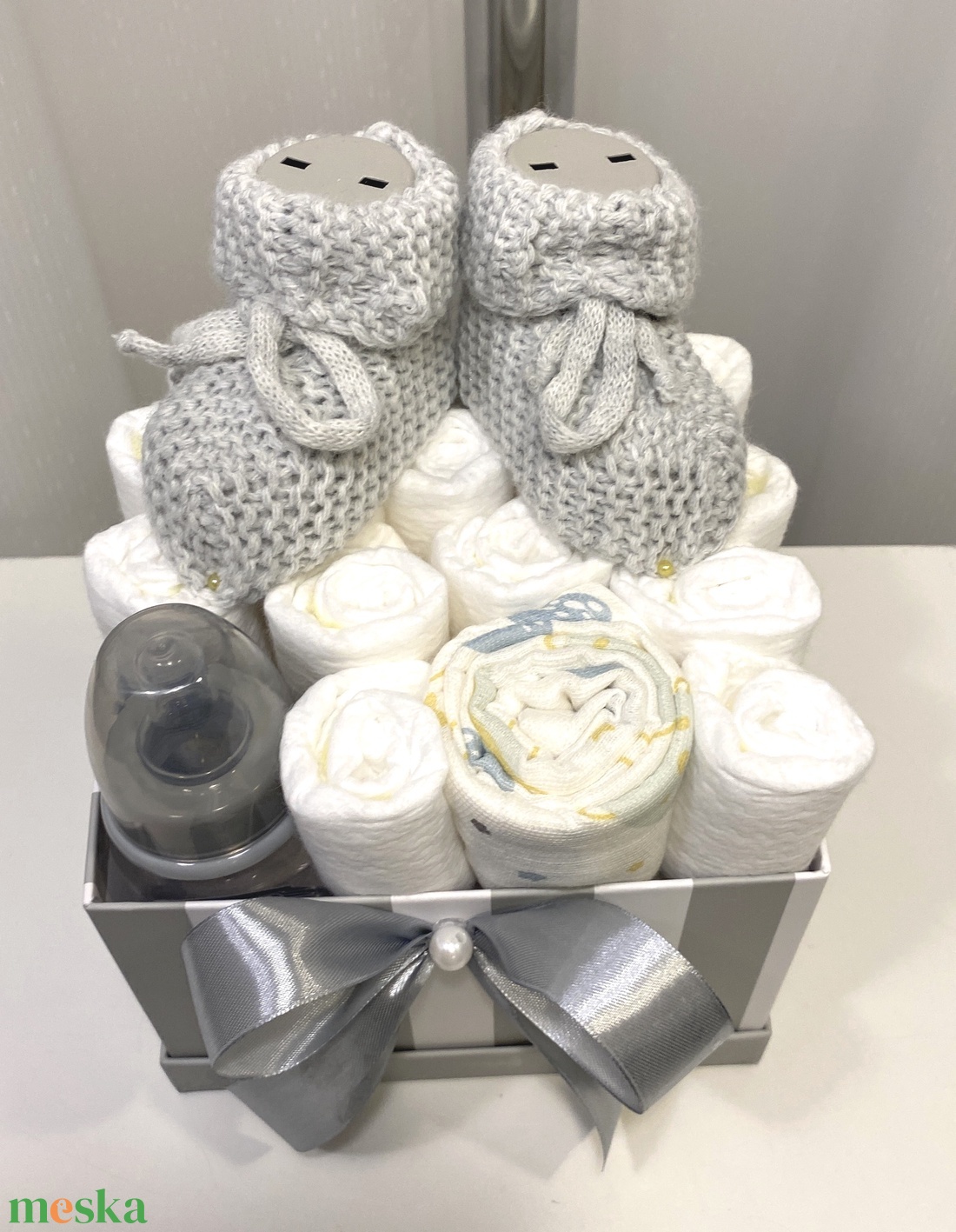 Baba box,  pelenkatorta 2-5 kg, pelenka doboz, babaváró csomag - játék & sport - Meska.hu