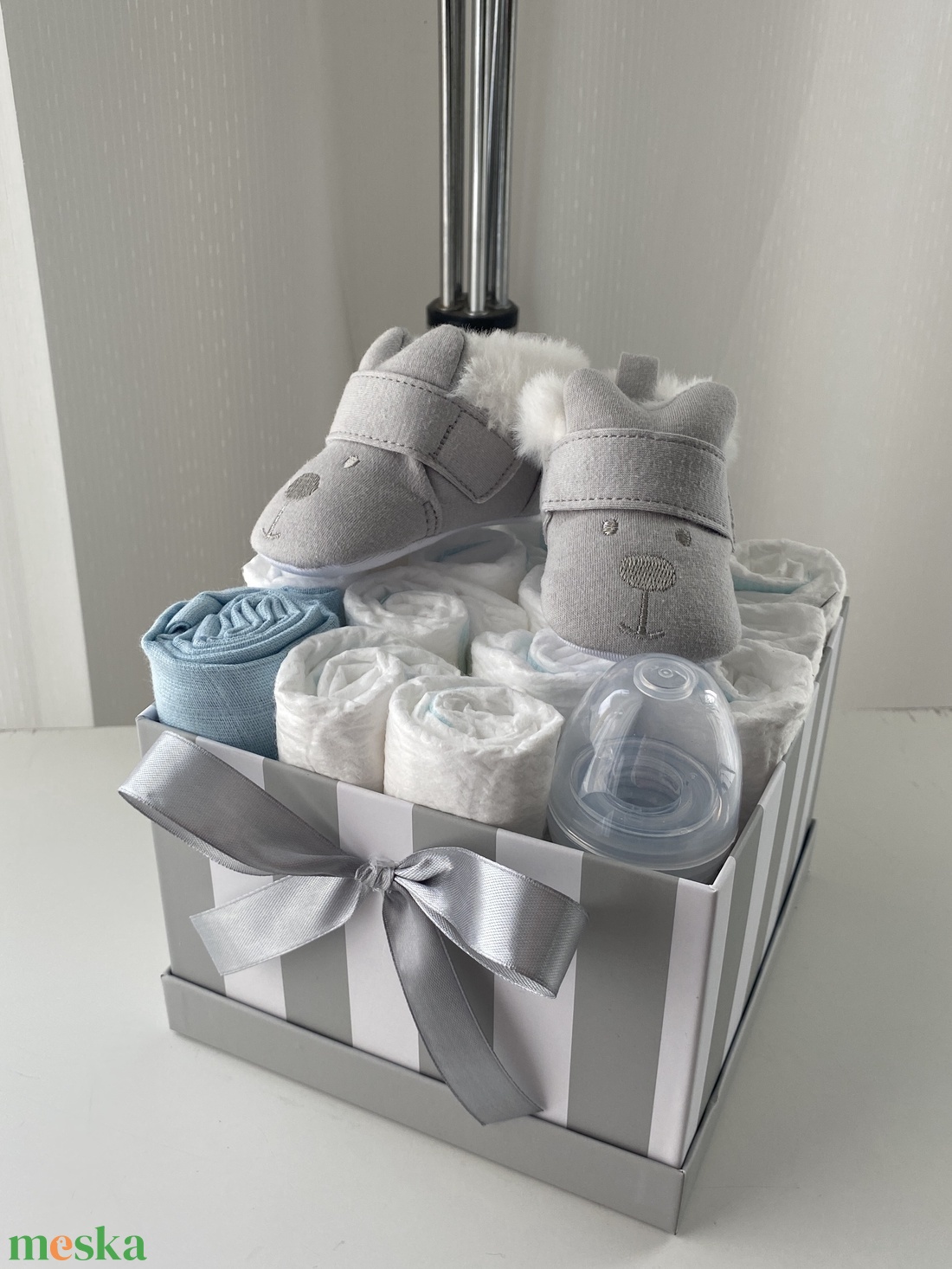 Baba box,  pelenkatorta 2-5 kg, pelenka doboz, babaváró csomag - játék & sport - Meska.hu