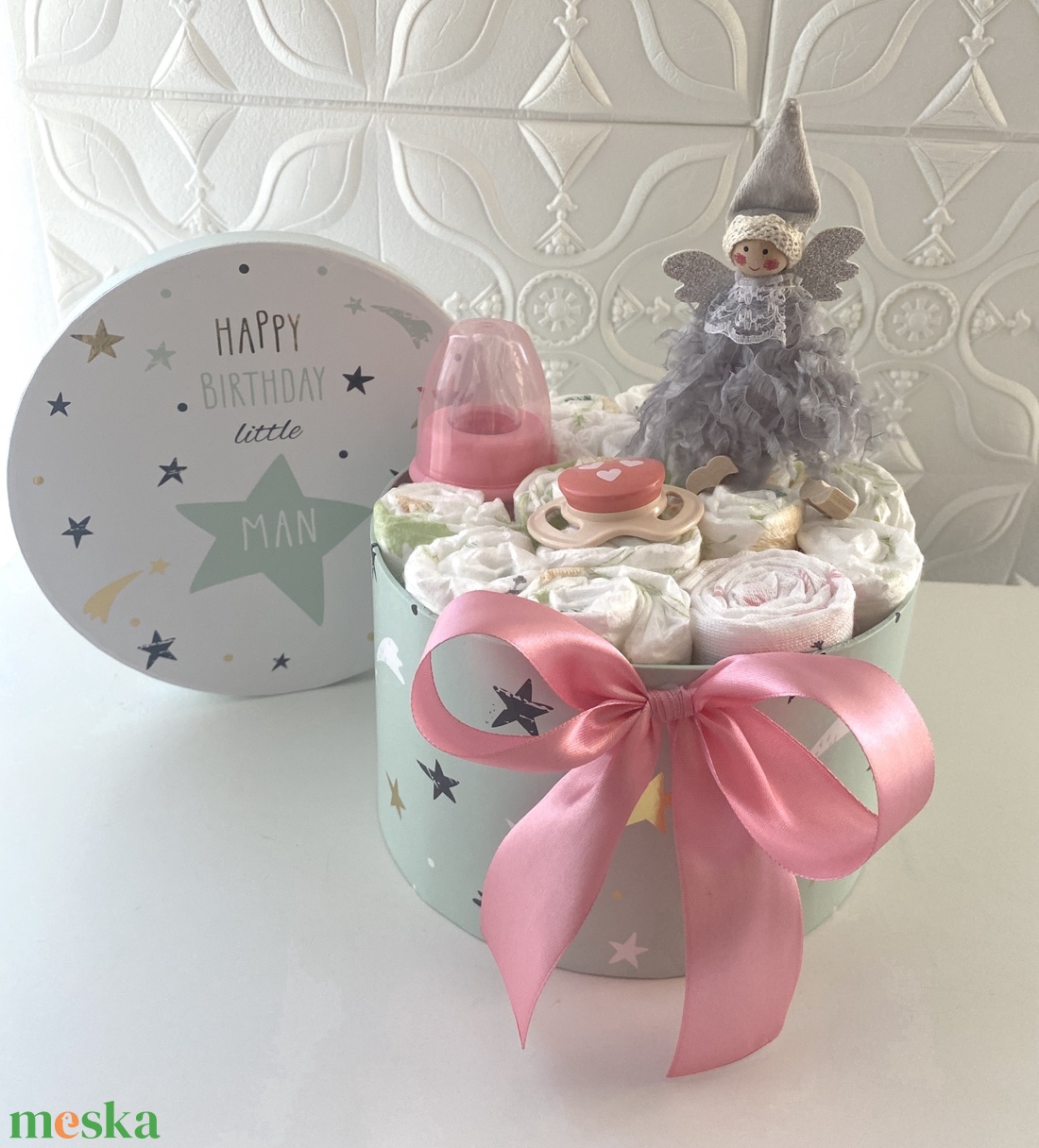 Újszülött pelenkatorta, 2-5 kg pelenkatorony, babaváró csomag - játék & sport - babalátogató ajándékcsomag - Meska.hu