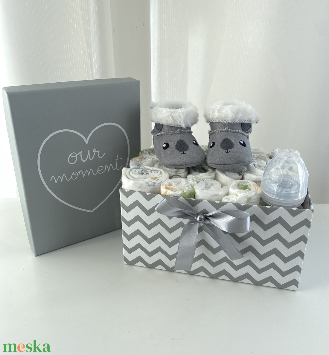 Baba box, pelenkatorta 2-5 kg, pelenka doboz, babaváró csomag - játék & sport - babalátogató ajándékcsomag - Meska.hu Baba box, pelenkatorta 2-5 kg, pelenka doboz, babaváró csomag - játék & sport - babalátogató ajándékcsomag - Meska.hu