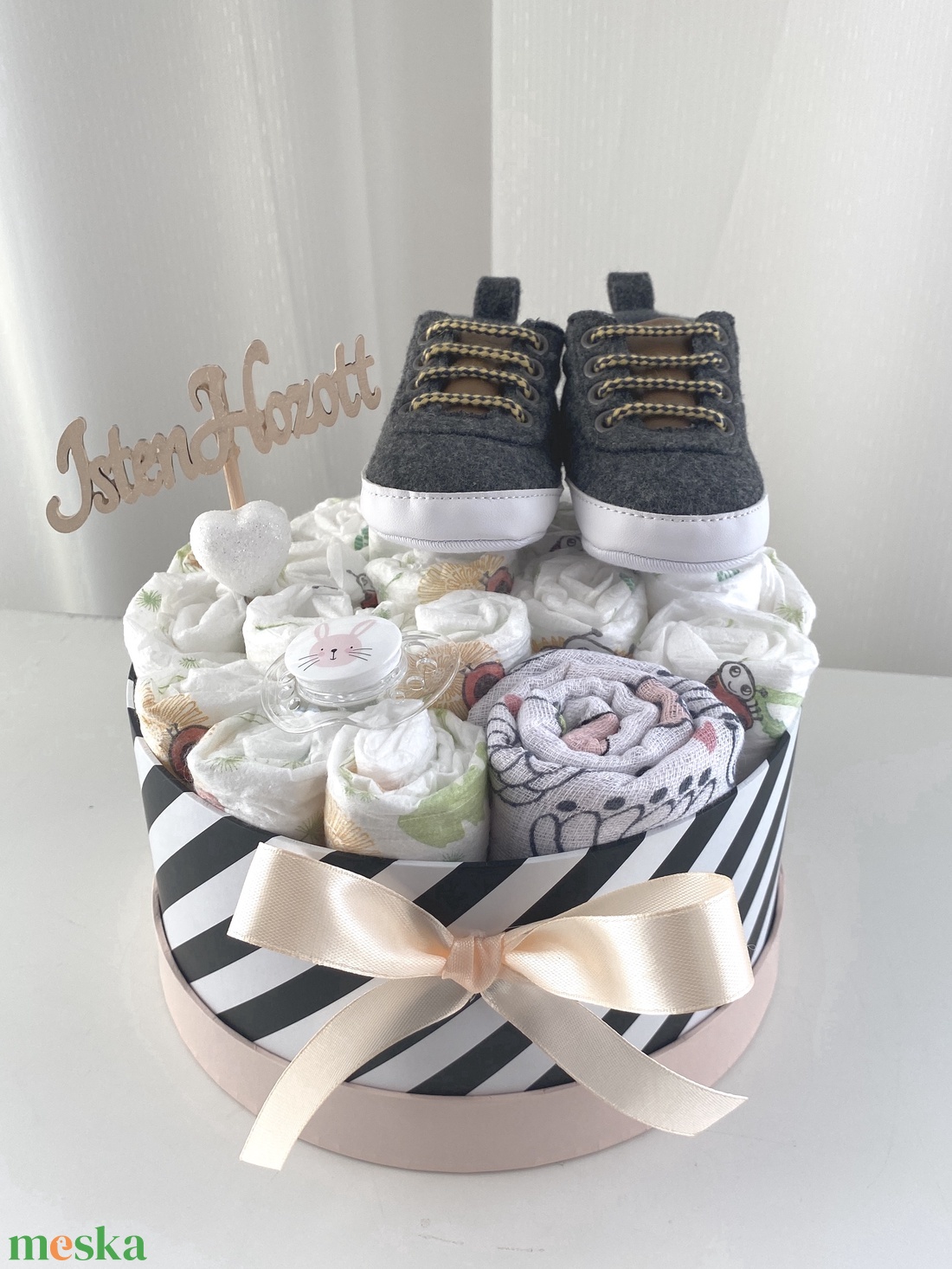 Baba box,pelenkatorta 3-6 kg pelenka doboz, babaváró csomag - játék & sport - Meska.hu