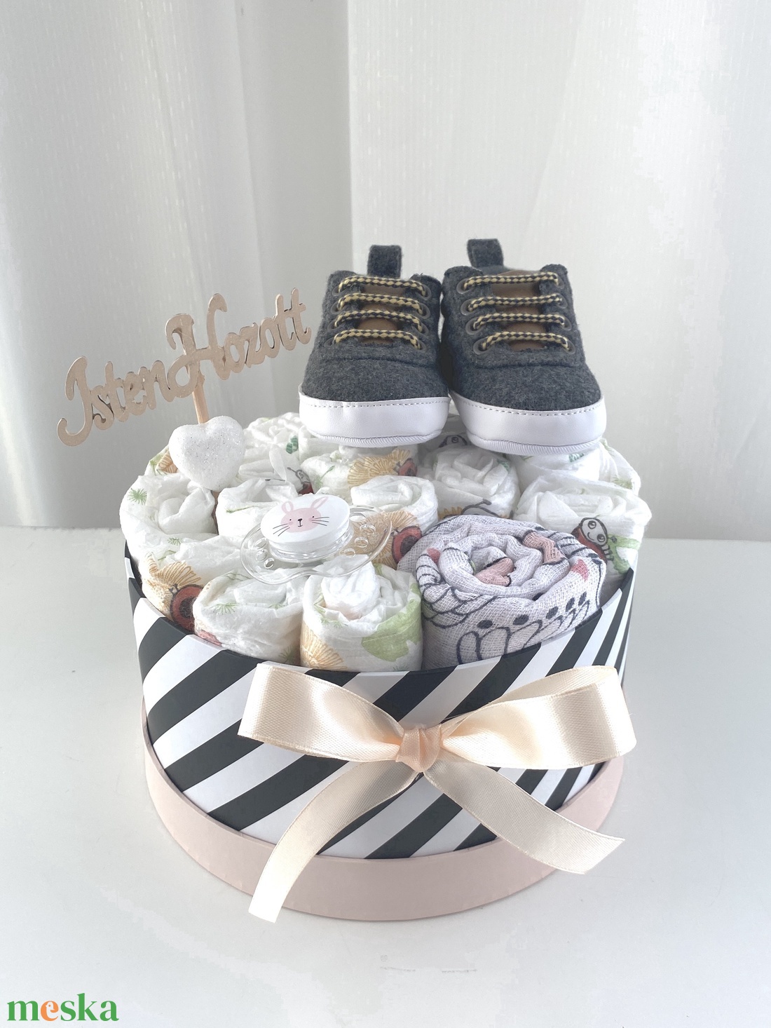 Baba box,pelenkatorta 3-6 kg pelenka doboz, babaváró csomag - játék & sport - Meska.hu