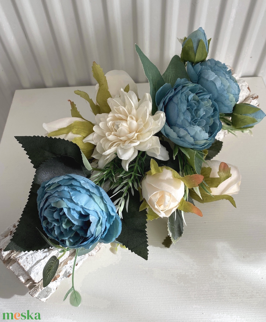 Kék rózsa kéreg fahasáb asztaldísz - otthon & életmód - dekoráció - asztal és polc dekoráció - asztaldísz - Meska.hu