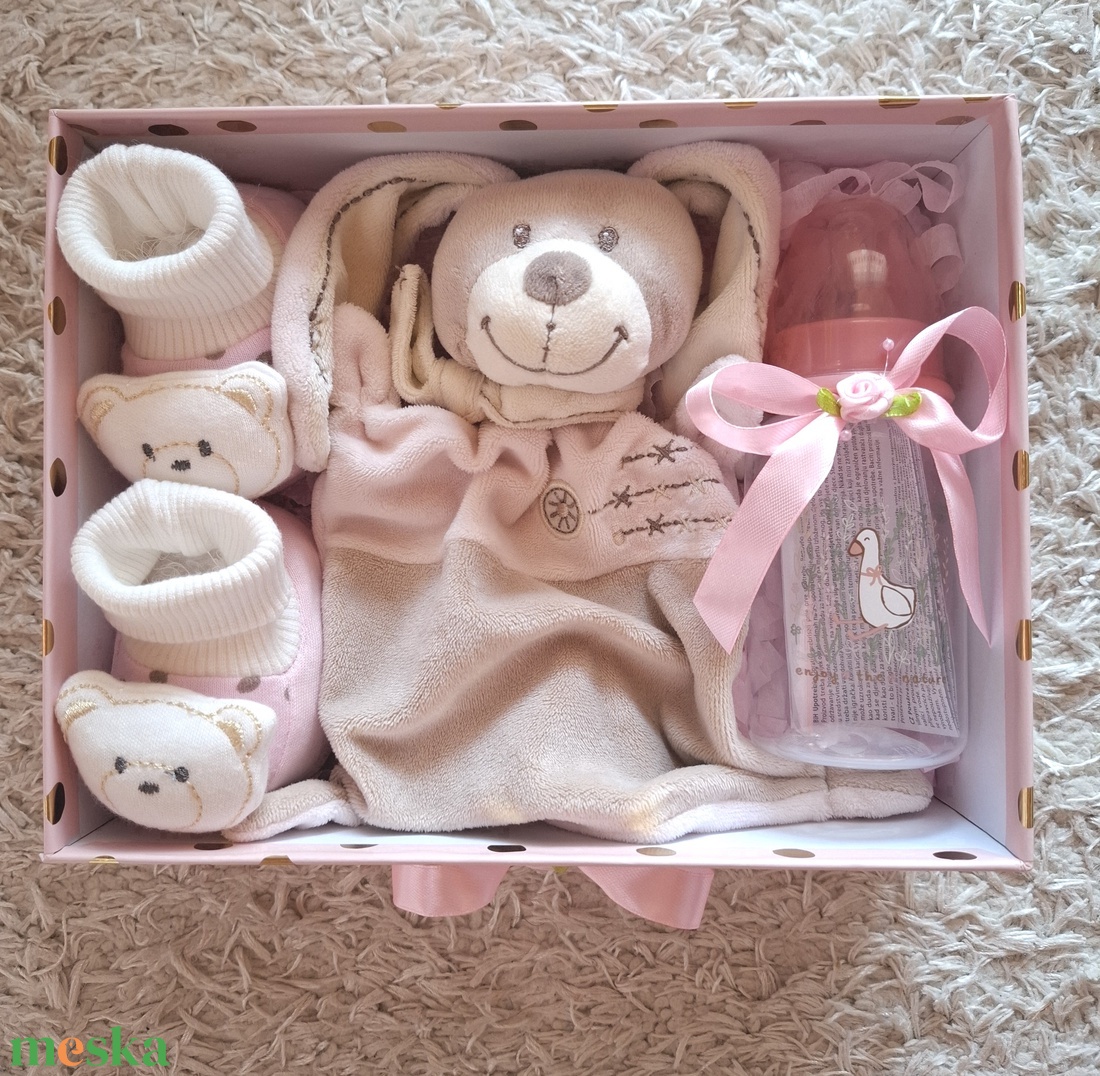 Nyuszi Baba box,  pelenkatorta, pelenka doboz, babaváró csomag - játék & sport - Meska.hu