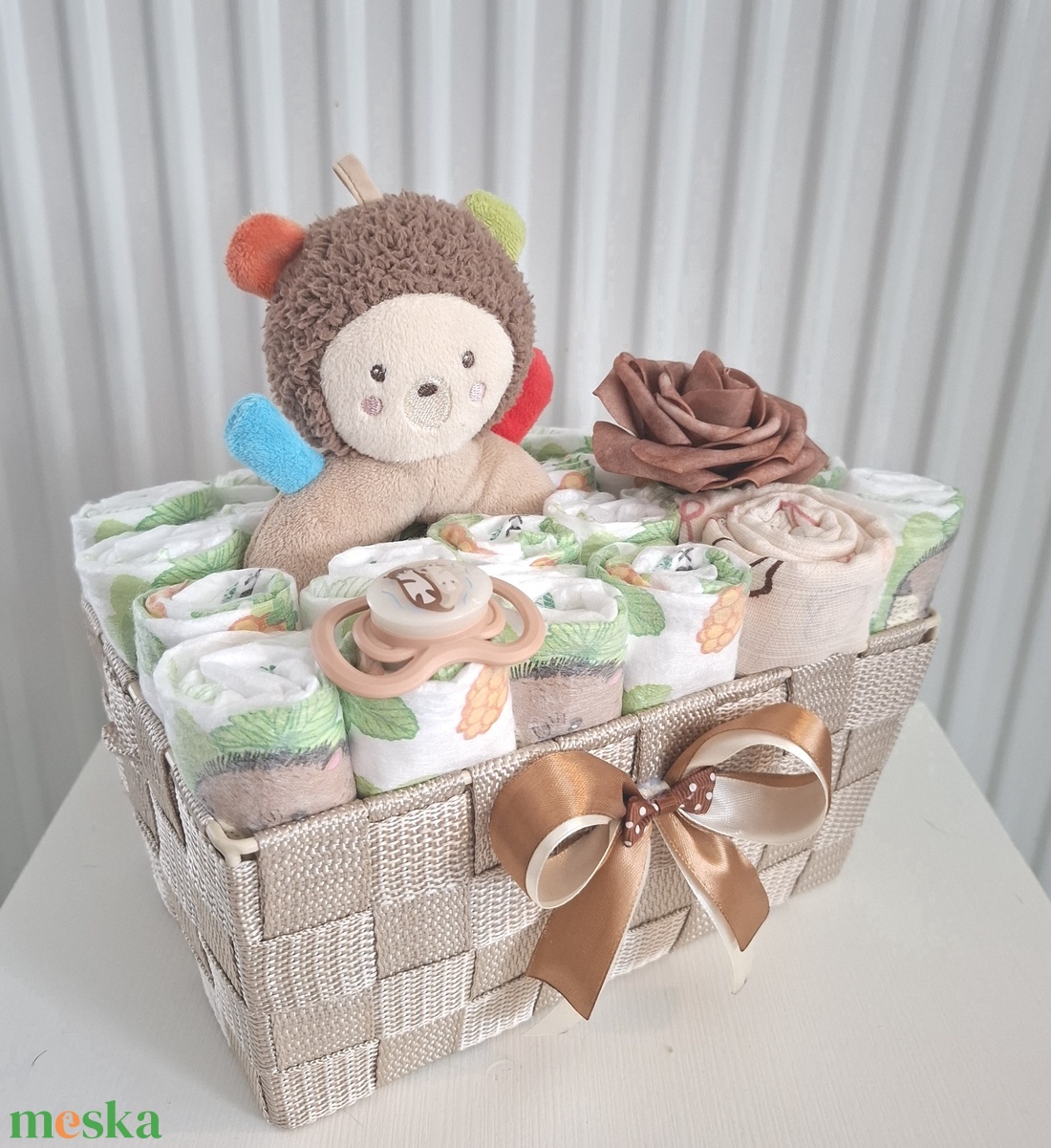 Maja méhecske baba box, pelenkatorta 3-6 kg pelenkatorony, babaváró csomag - játék & sport - babalátogató ajándékcsomag - Meska.hu Maja méhecske baba box, pelenkatorta 3-6 kg pelenkatorony, babaváró csomag - játék & sport - babalátogató ajándékcsomag - Meska.hu