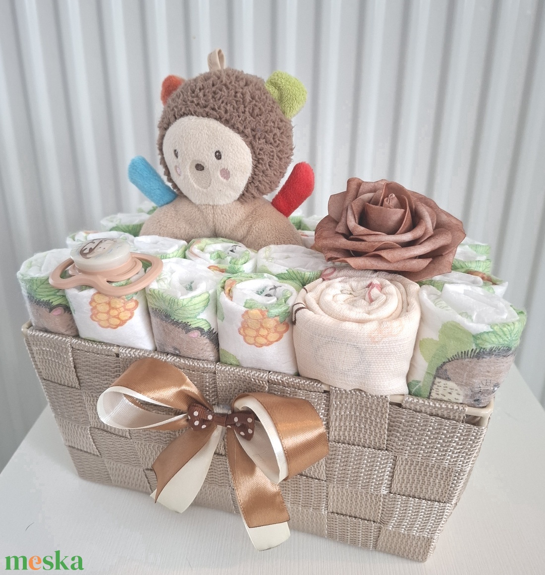 Maja méhecske baba box, pelenkatorta 3-6 kg pelenkatorony, babaváró csomag - játék & sport - babalátogató ajándékcsomag - Meska.hu Maja méhecske baba box, pelenkatorta 3-6 kg pelenkatorony, babaváró csomag - játék & sport - babalátogató ajándékcsomag - Meska.hu