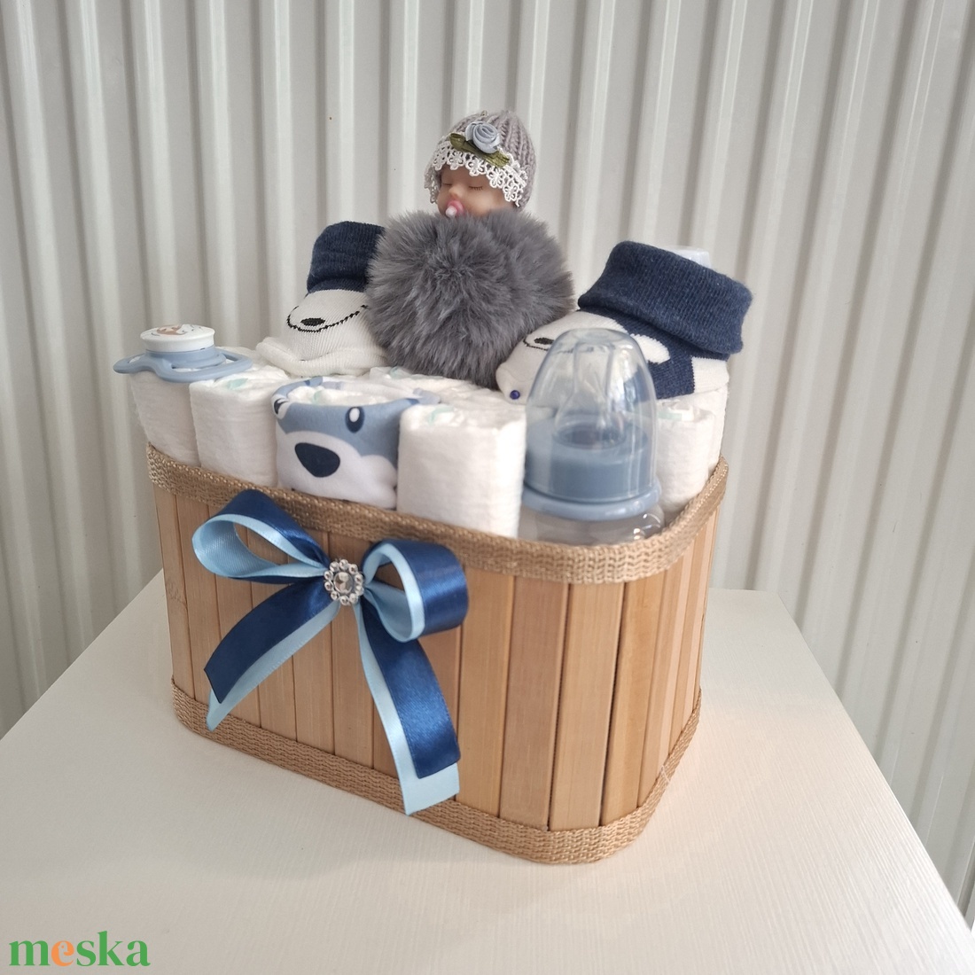 Tipegő baba box, pelenkatorta 3-6kg pelenkatorony, babaváró csomag - játék & sport - babalátogató ajándékcsomag - Meska.hu Tipegő baba box, pelenkatorta 3-6kg pelenkatorony, babaváró csomag - játék & sport - babalátogató ajándékcsomag - Meska.hu