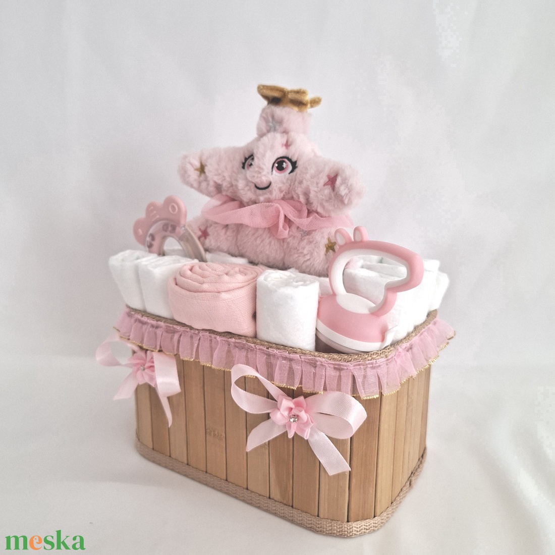 Kis csillag pelenkatorony, pelenkatorta babaváró csomag (etető cumi), 4-8kg - játék & sport - babalátogató ajándékcsomag - Meska.hu Kis csillag pelenkatorony, pelenkatorta babaváró csomag (etető cumi), 4-8kg - játék & sport - babalátogató ajándékcsomag - Meska.hu