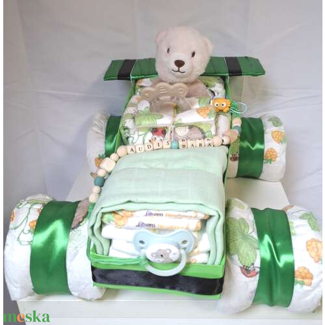 Audi autó pelenkatorta, 3-6kg pelenkatorony, babaváró csomag - játék & sport - babalátogató ajándékcsomag - Meska.hu Audi autó pelenkatorta, 3-6kg pelenkatorony, babaváró csomag - játék & sport - babalátogató ajándékcsomag - Meska.hu
