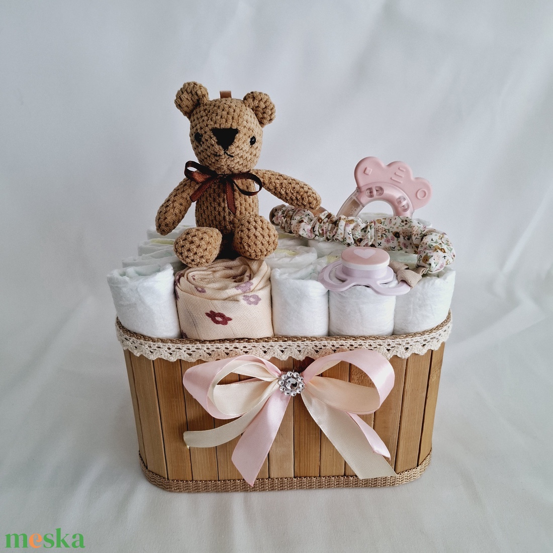 Mackó cumilánccal pelenkatorony, pelenkatorta babaváró csomag 2-5kg - játék & sport - Meska.hu