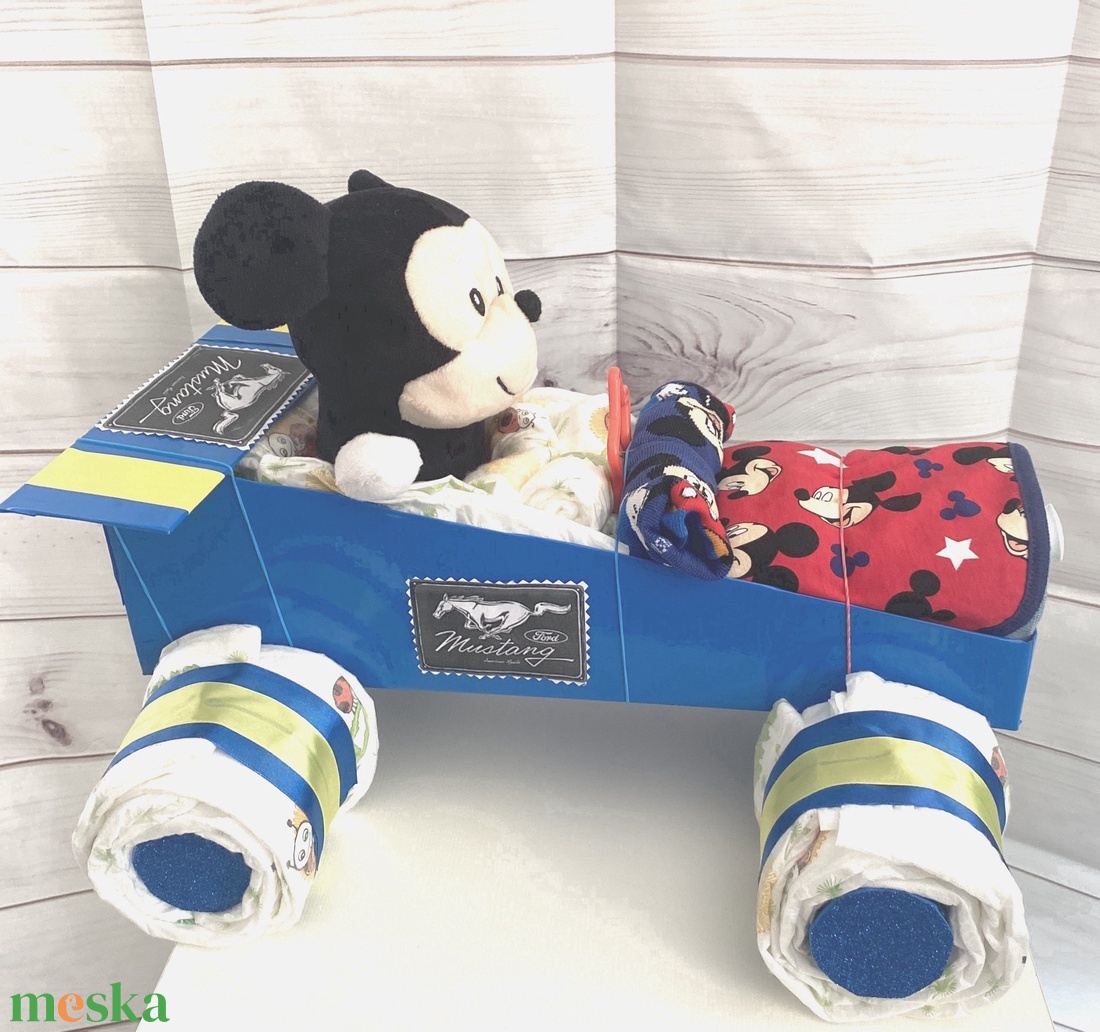 Mustang Mickey autó pelenkato,2-5 kg pelenkatorony, babaváró csomag - játék & sport - babalátogató ajándékcsomag - Meska.hu Mustang Mickey autó pelenkato,2-5 kg pelenkatorony, babaváró csomag - játék & sport - babalátogató ajándékcsomag - Meska.hu