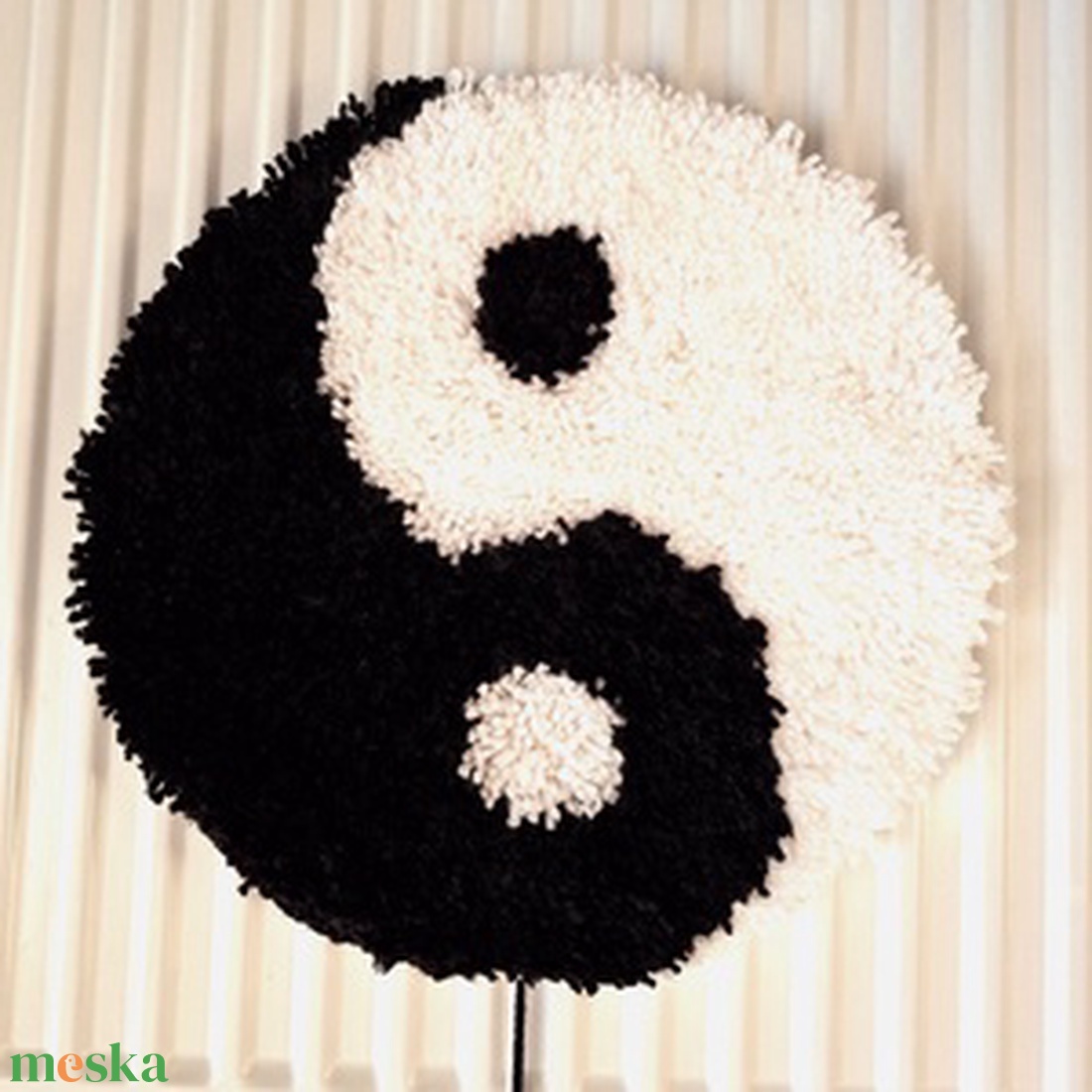 Yin and Yang harmónia kézi csomózású falidísz, faliszőnyeg , dekoráció - otthon & életmód - dekoráció - fali és függő dekoráció - falra akasztható dekor - Meska.hu Yin and Yang harmónia kézi csomózású falidísz, faliszőnyeg , dekoráció - otthon & életmód - dekoráció - fali és függő dekoráció - falra akasztható dekor - Meska.hu