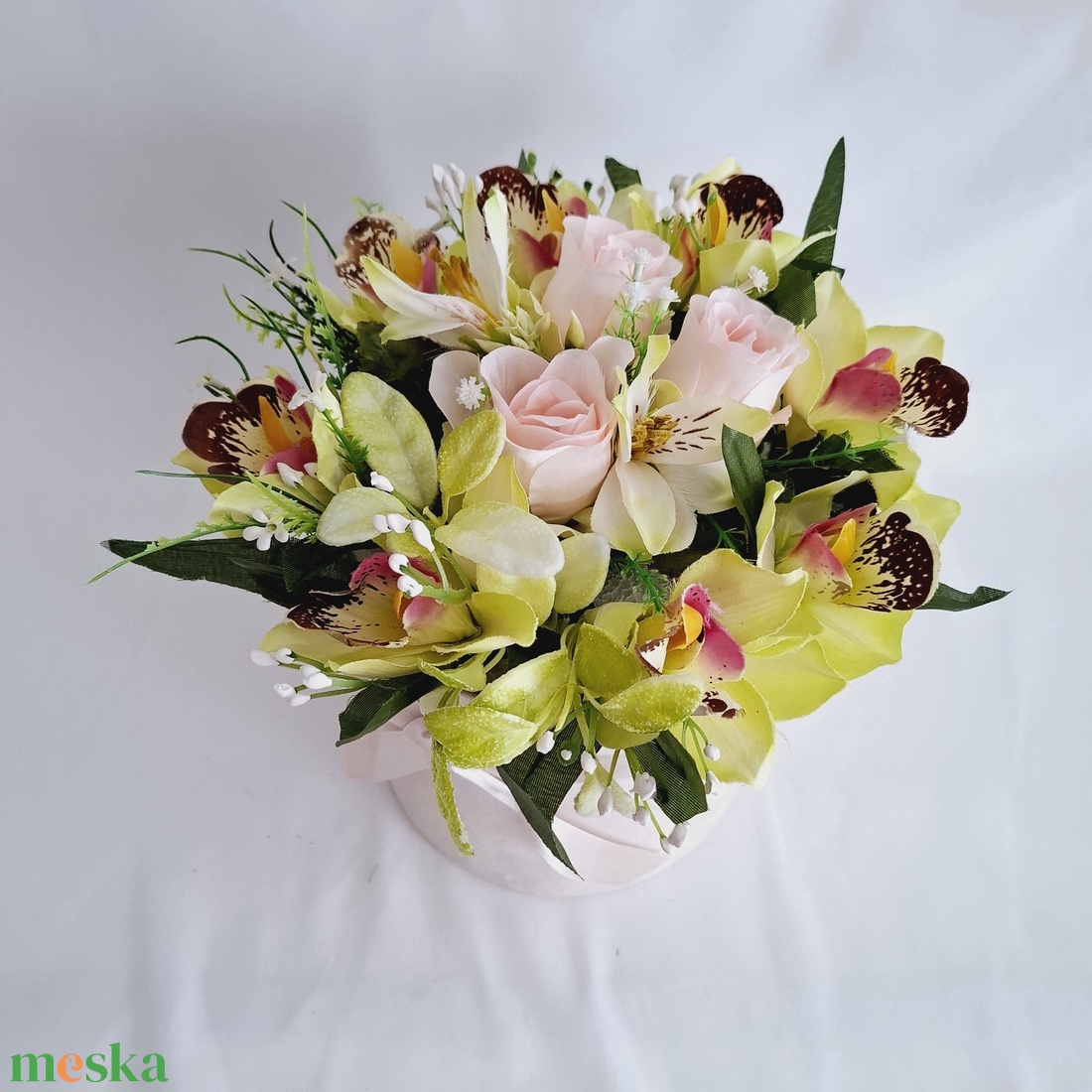 Orchidea rózsa virágbox, virágcsokor asztaldísz, virágdoboz , virágbox - otthon & életmód - dekoráció - virágdísz és tartó - virágbox, virágdoboz - Meska.hu Orchidea rózsa virágbox, virágcsokor asztaldísz, virágdoboz , virágbox - otthon & életmód - dekoráció - virágdísz és tartó - virágbox, virágdoboz - Meska.hu
