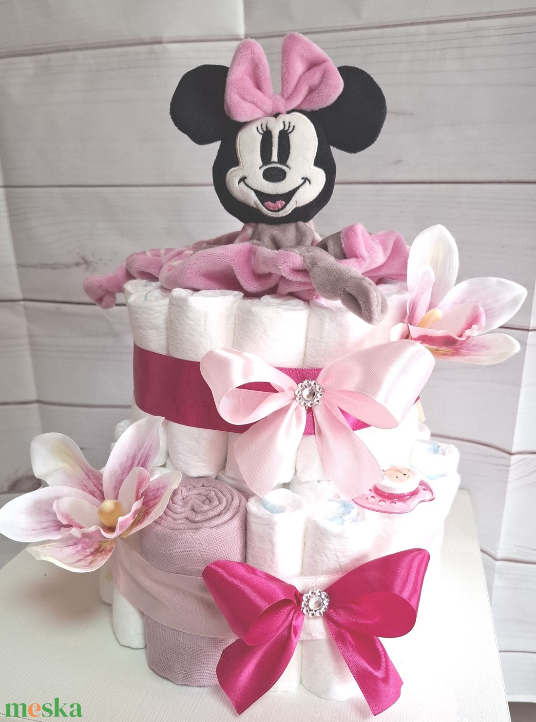 Mickey Minnie egér pelenkatorta, 2-5 kg pelenkatorony, babaváró csomag - játék & sport - babalátogató ajándékcsomag - Meska.hu Mickey Minnie egér pelenkatorta, 2-5 kg pelenkatorony, babaváró csomag - játék & sport - babalátogató ajándékcsomag - Meska.hu