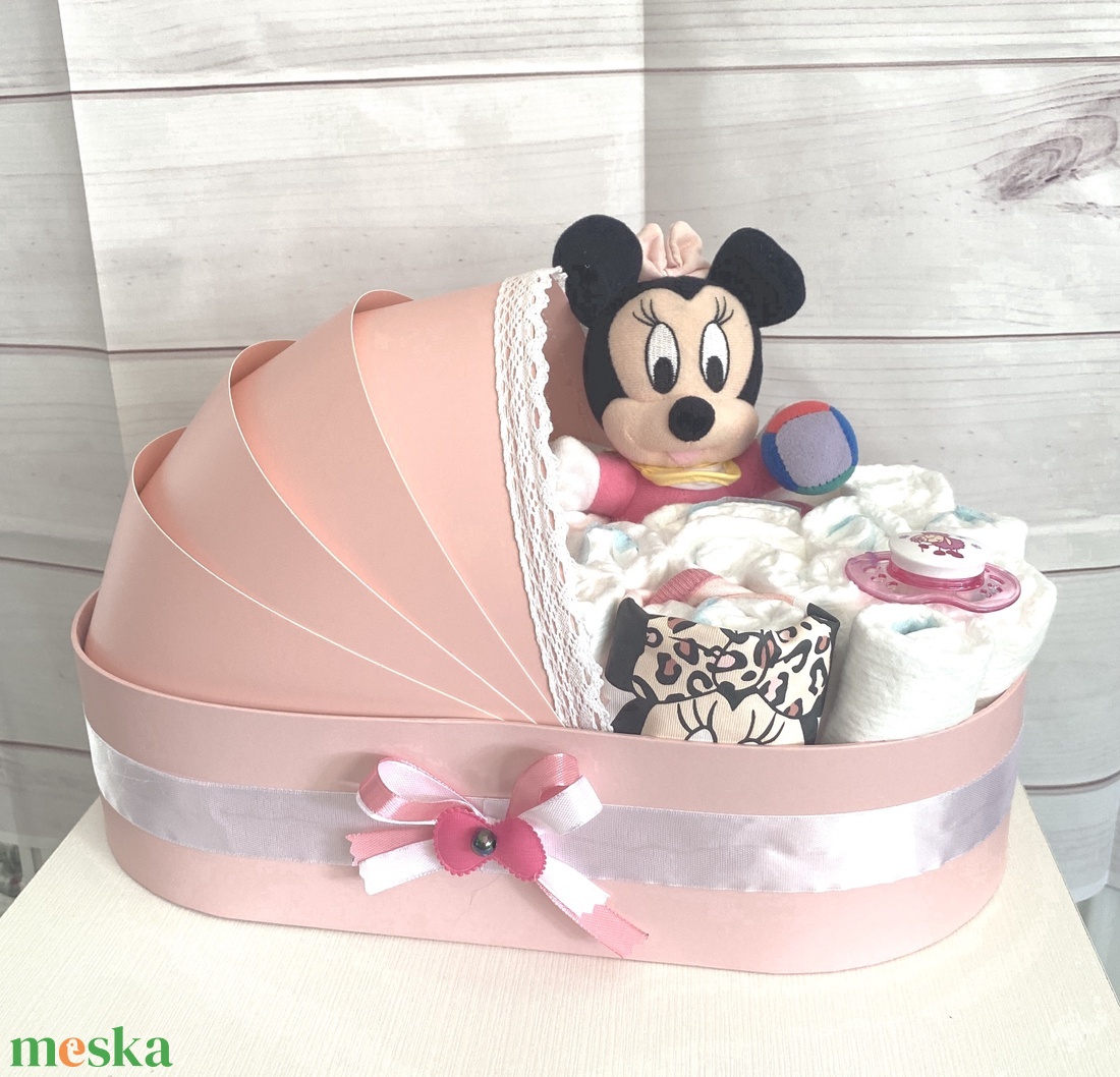 Mickey Minnie bölcső pelenkatorta 2-5 kg pelenkatorony, babaváró csomag, kelengye - játék & sport - babalátogató ajándékcsomag - Meska.hu Mickey Minnie bölcső pelenkatorta 2-5 kg pelenkatorony, babaváró csomag, kelengye - játék & sport - babalátogató ajándékcsomag - Meska.hu