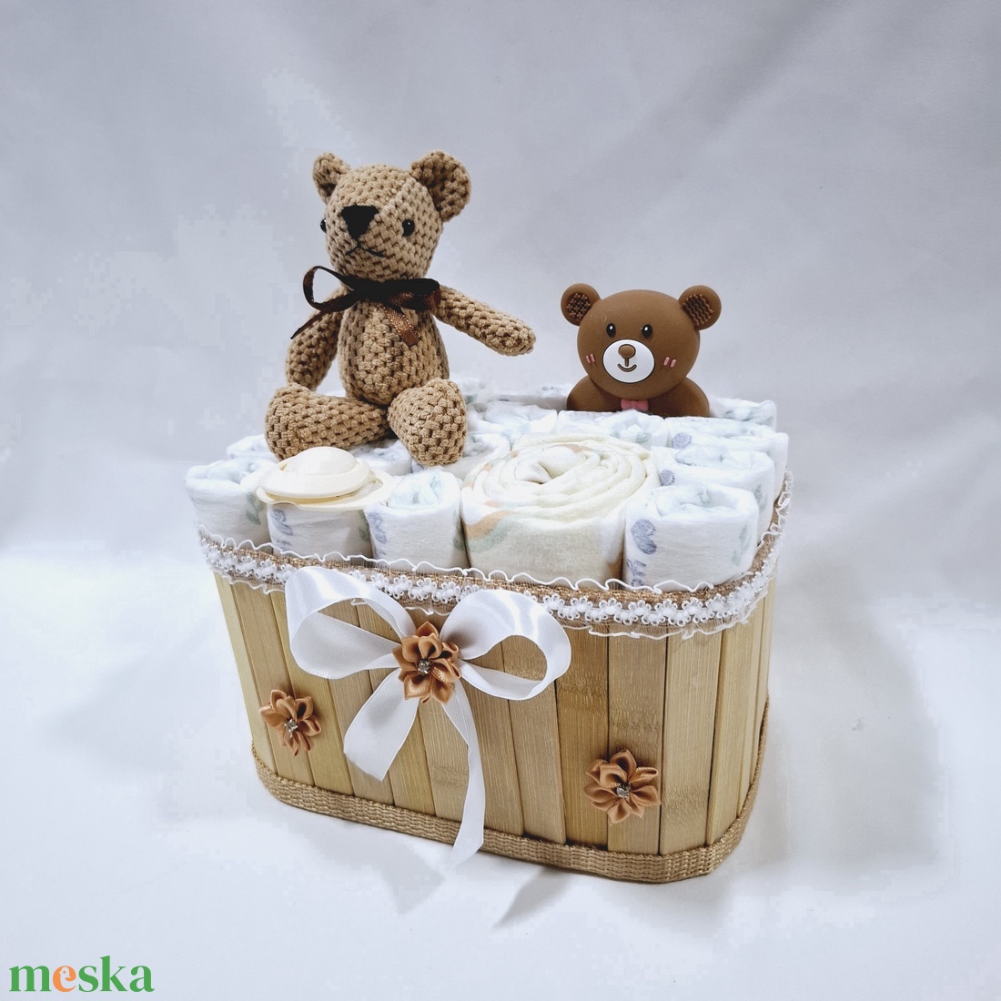 Iciri piciri kis mackók pelenkatorony, pelenkatorta, babaváró csomag, kelengye 2-5kg - játék & sport - babalátogató ajándékcsomag - Meska.hu