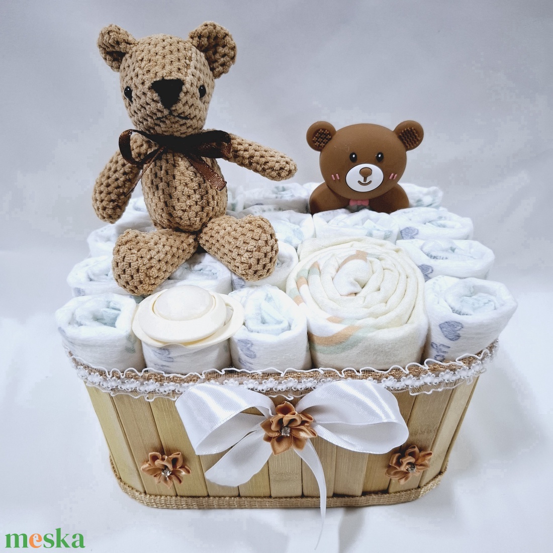 Iciri piciri kis mackók pelenkatorony, pelenkatorta, babaváró csomag, kelengye 2-5kg - játék & sport - babalátogató ajándékcsomag - Meska.hu