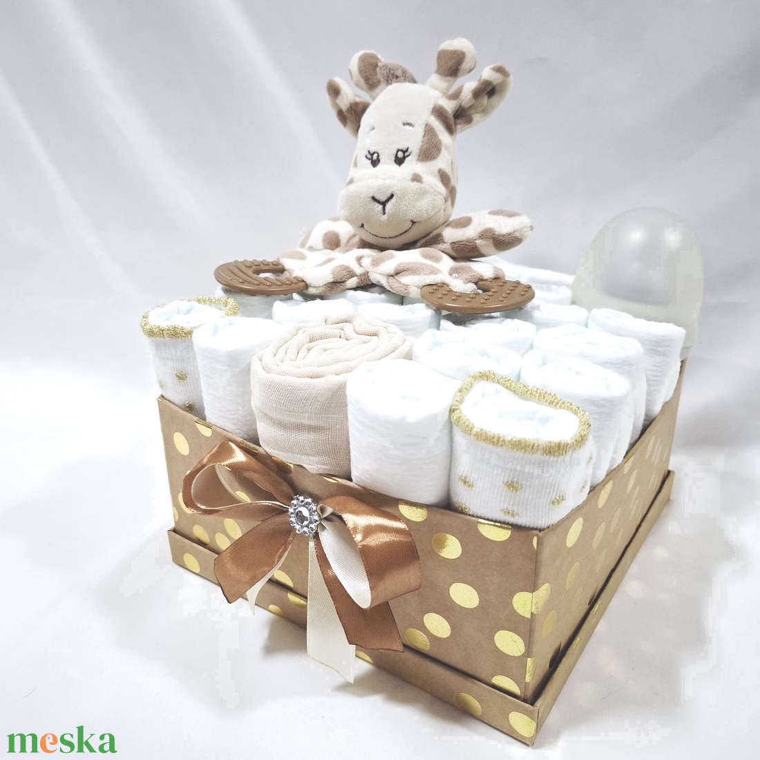 Kis zsiráf pelenkatorta 2 in 1 , 4-8 kg pelenkatorony, babaváró csomag, kelengye - játék & sport - babalátogató ajándékcsomag - Meska.hu Kis zsiráf pelenkatorta 2 in 1 , 4-8 kg pelenkatorony, babaváró csomag, kelengye - játék & sport - babalátogató ajándékcsomag - Meska.hu