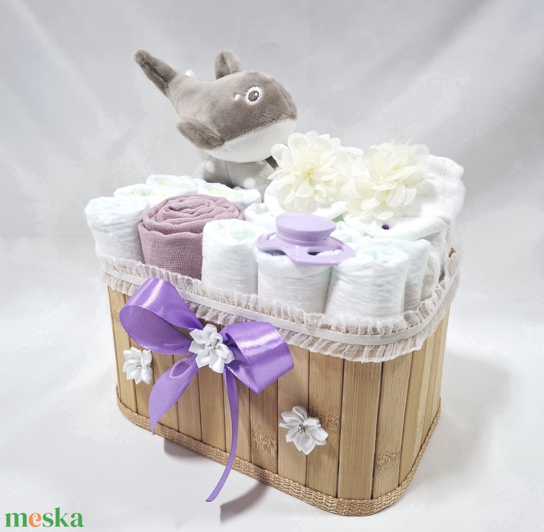 Delfin baba box, pelenkatorta 2-5kg pelenkatorony, babaváró csomag, kelengye - játék & sport - babalátogató ajándékcsomag - Meska.hu Delfin baba box, pelenkatorta 2-5kg pelenkatorony, babaváró csomag, kelengye - játék & sport - babalátogató ajándékcsomag - Meska.hu