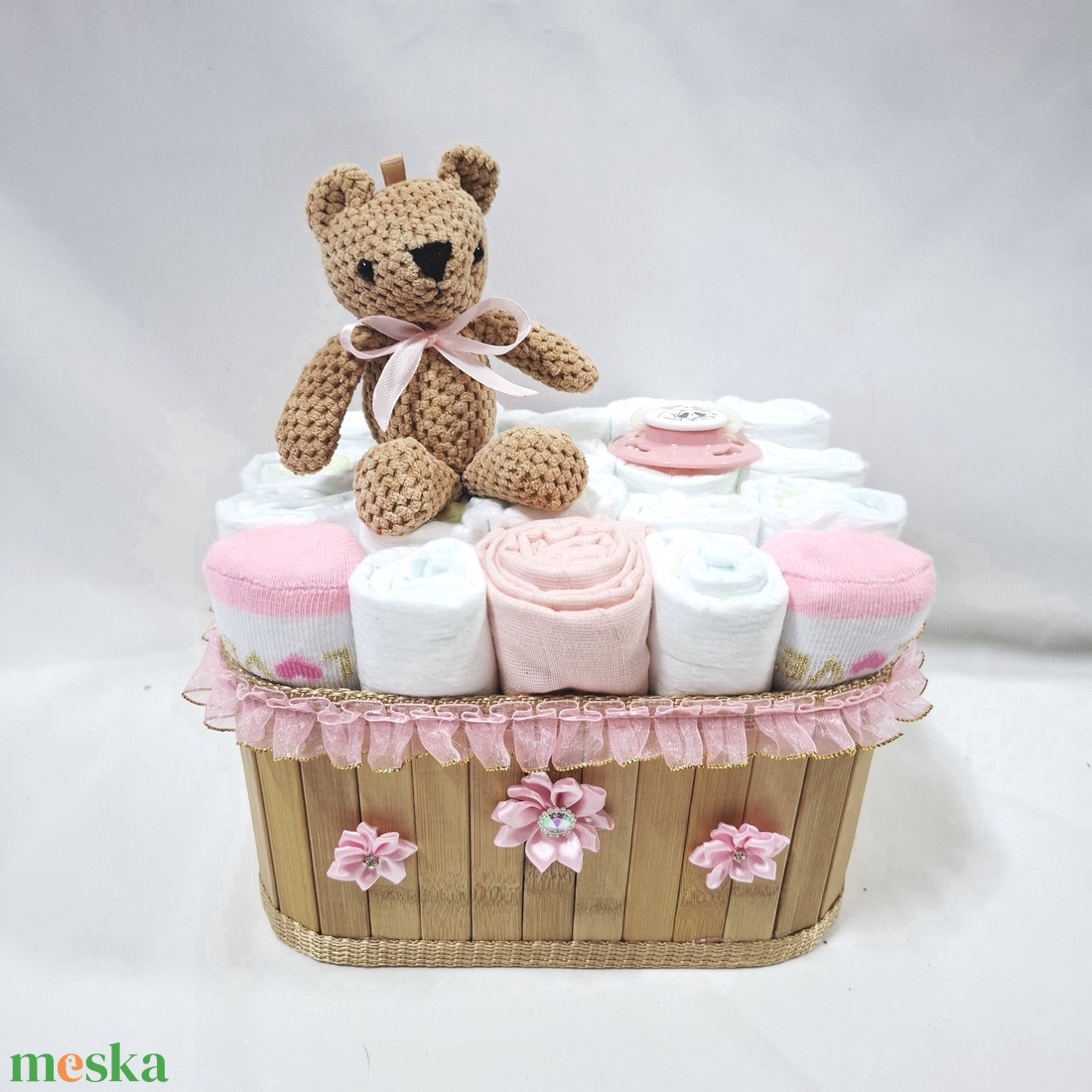 Mackó pelenkatorony, pelenkatorta babaváró csomag 2-5 kg, kelengye - játék & sport - babalátogató ajándékcsomag - Meska.hu Mackó pelenkatorony, pelenkatorta babaváró csomag 2-5 kg, kelengye - játék & sport - babalátogató ajándékcsomag - Meska.hu