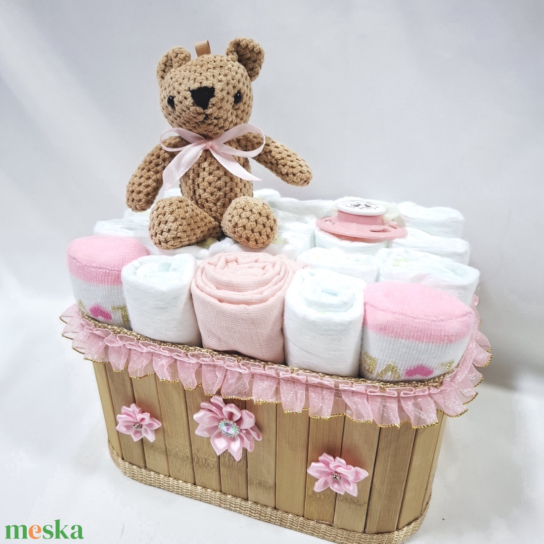 Mackó pelenkatorony, pelenkatorta babaváró csomag 2-5 kg, kelengye - játék & sport - babalátogató ajándékcsomag - Meska.hu Mackó pelenkatorony, pelenkatorta babaváró csomag 2-5 kg, kelengye - játék & sport - babalátogató ajándékcsomag - Meska.hu
