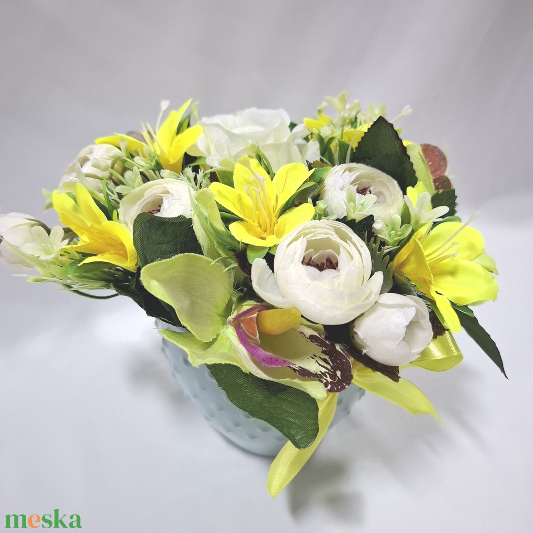 Begónia - orchidea virágcsokor, virágdoboz, asztaldísz, dekoráció, ajándék - otthon & életmód - dekoráció - virágdísz és tartó - virágbox, virágdoboz - Meska.hu