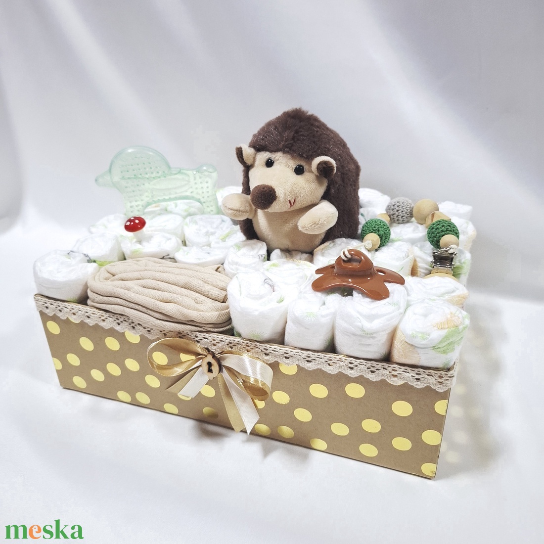 Süni baba box, pelenkatorta 2-5 kg pelenka doboz, babaváró csomag - játék & sport - babalátogató ajándékcsomag - Meska.hu Süni baba box, pelenkatorta 2-5 kg pelenka doboz, babaváró csomag - játék & sport - babalátogató ajándékcsomag - Meska.hu